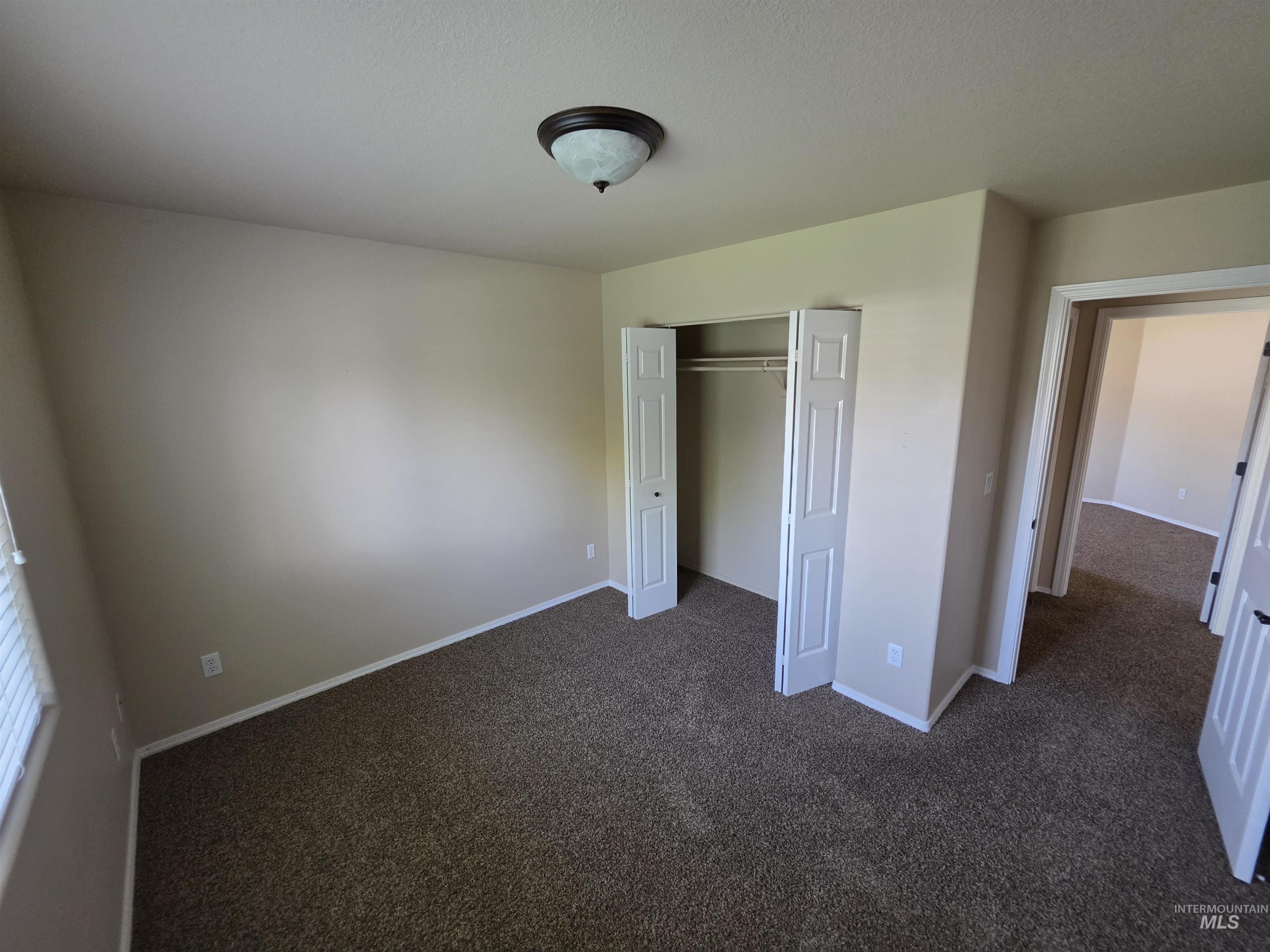 1431 Autumn Way Property Photo 18