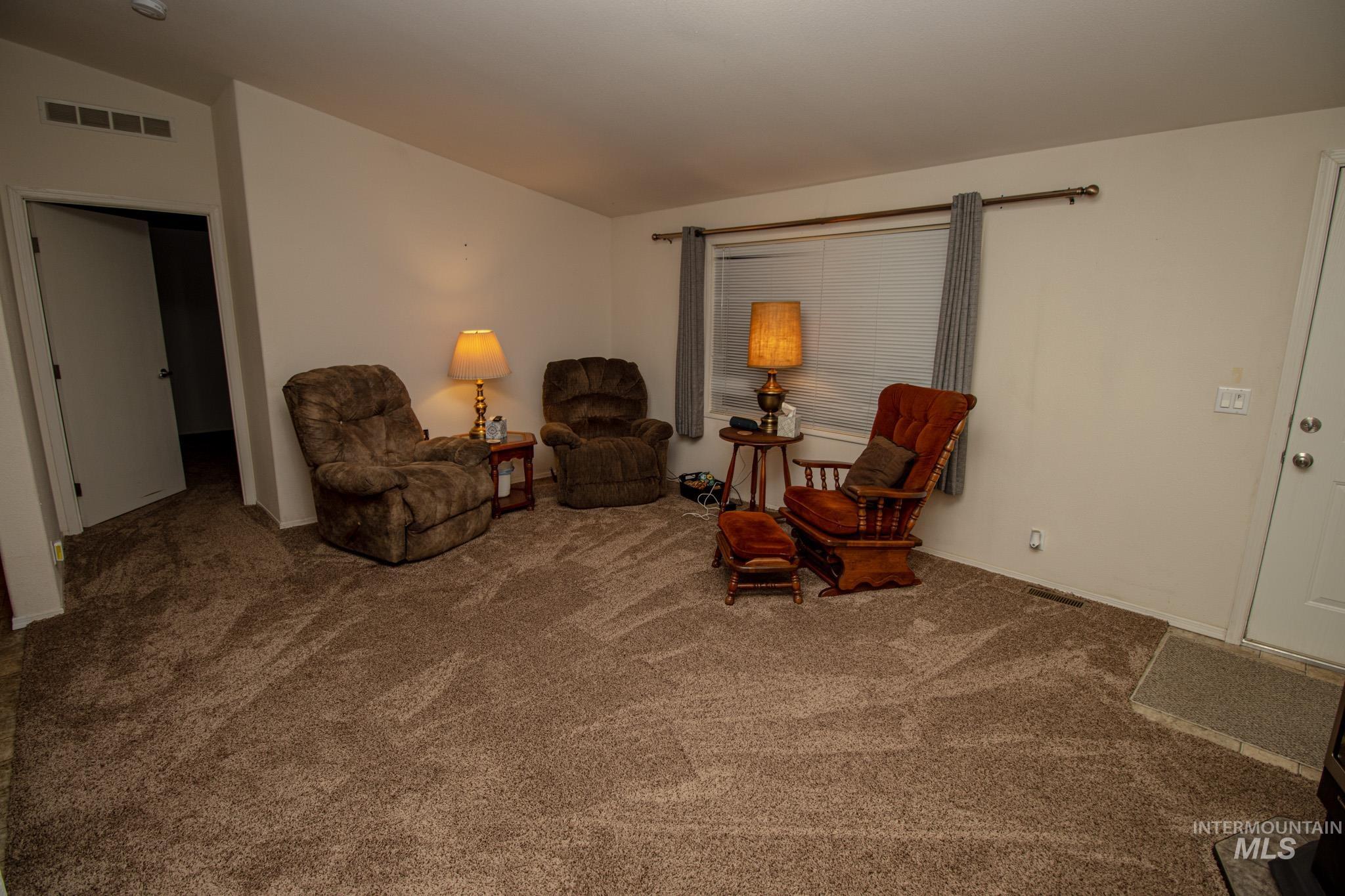13612 Michael Dr Property Photo 12