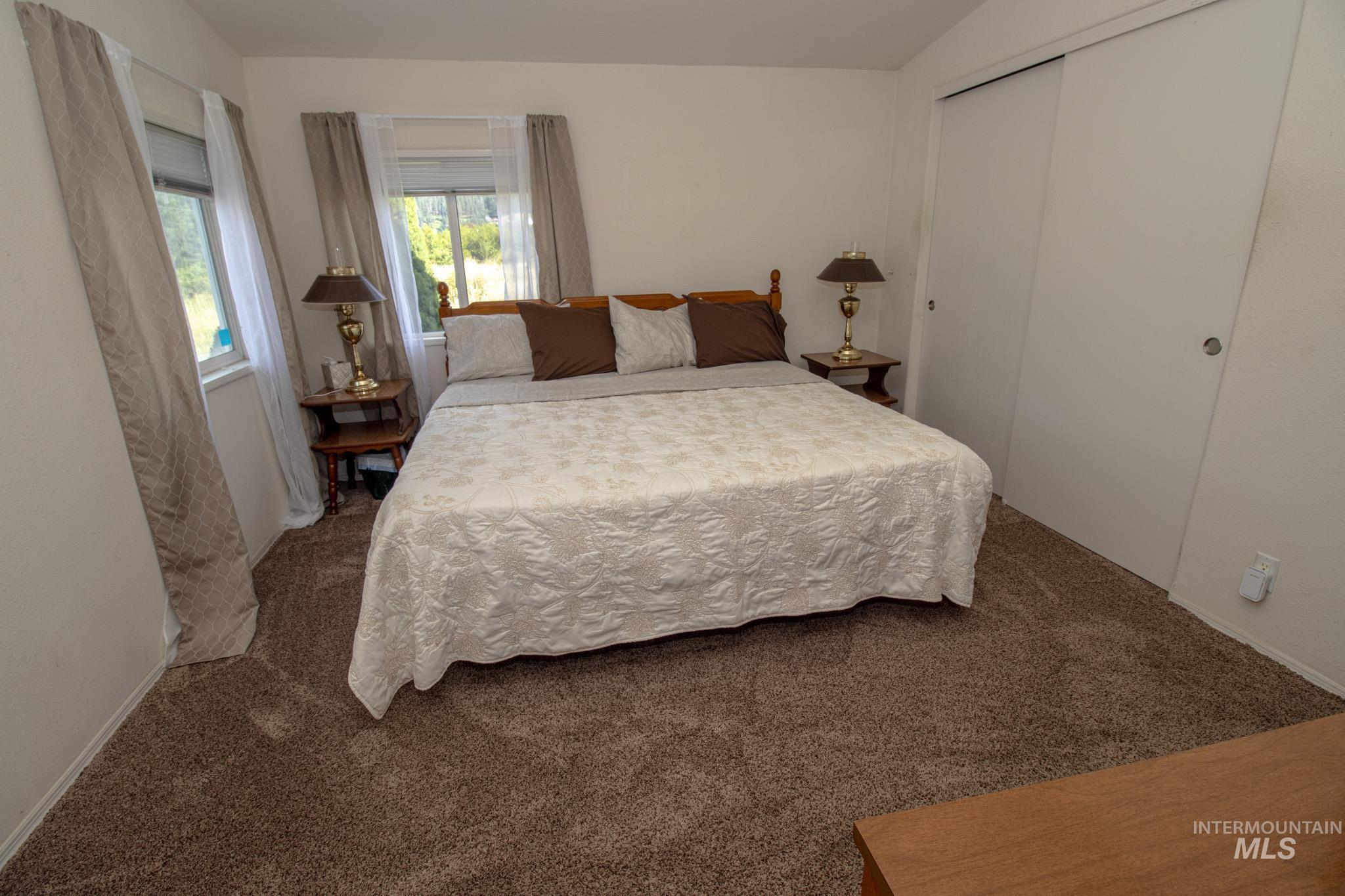 13612 Michael Dr Property Photo 17