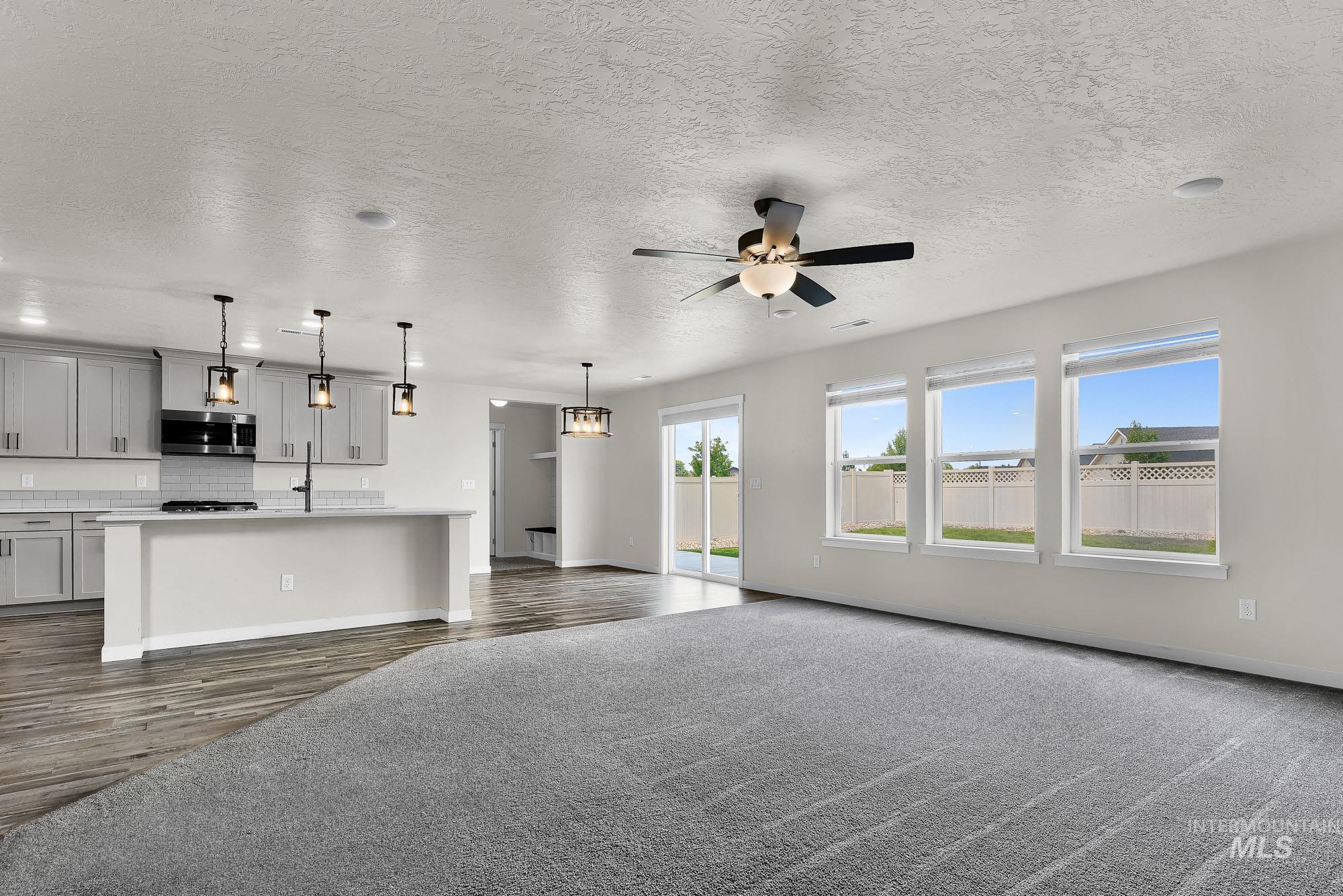 10350 Longtail Dr Property Photo 17