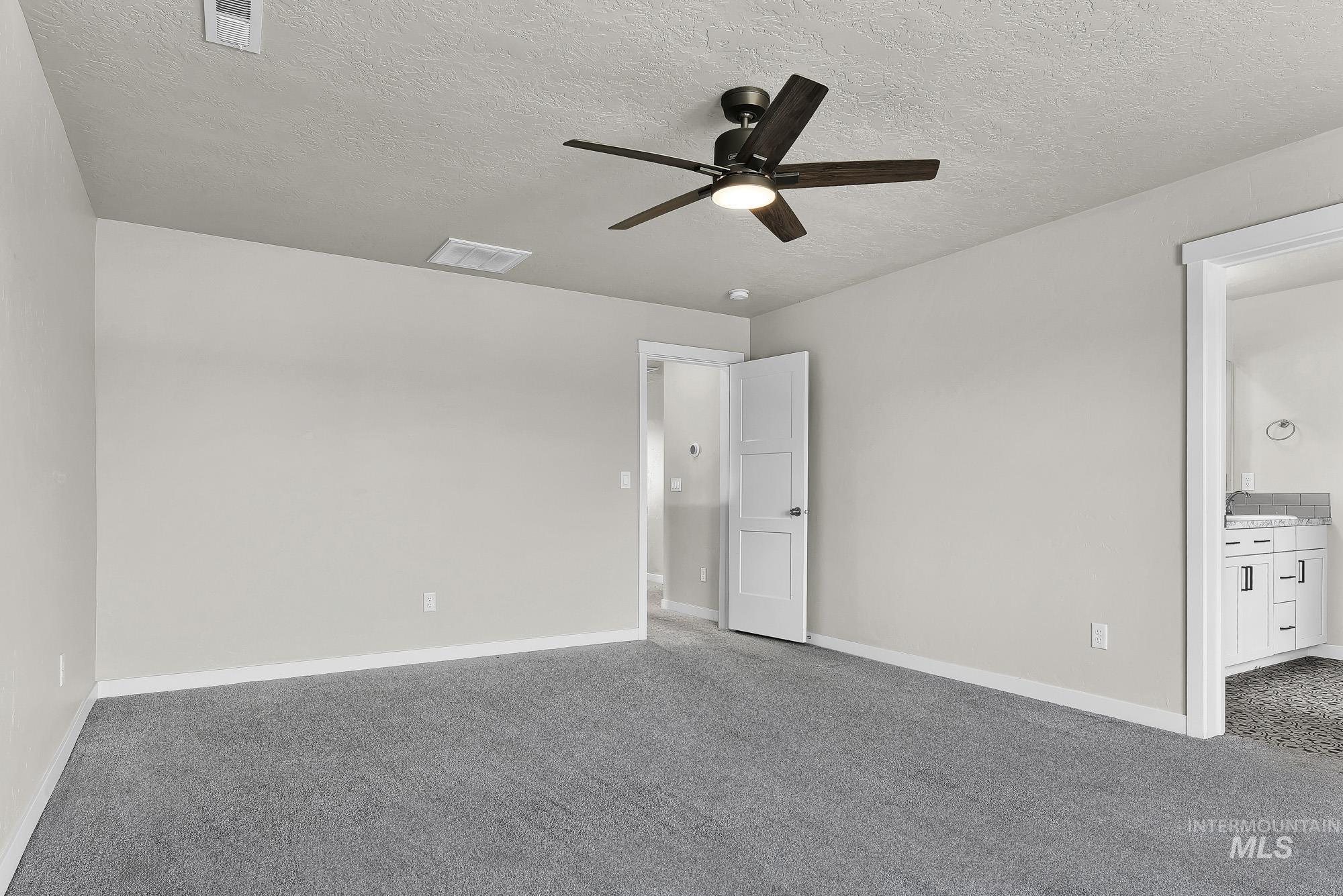10350 Longtail Dr Property Photo 24