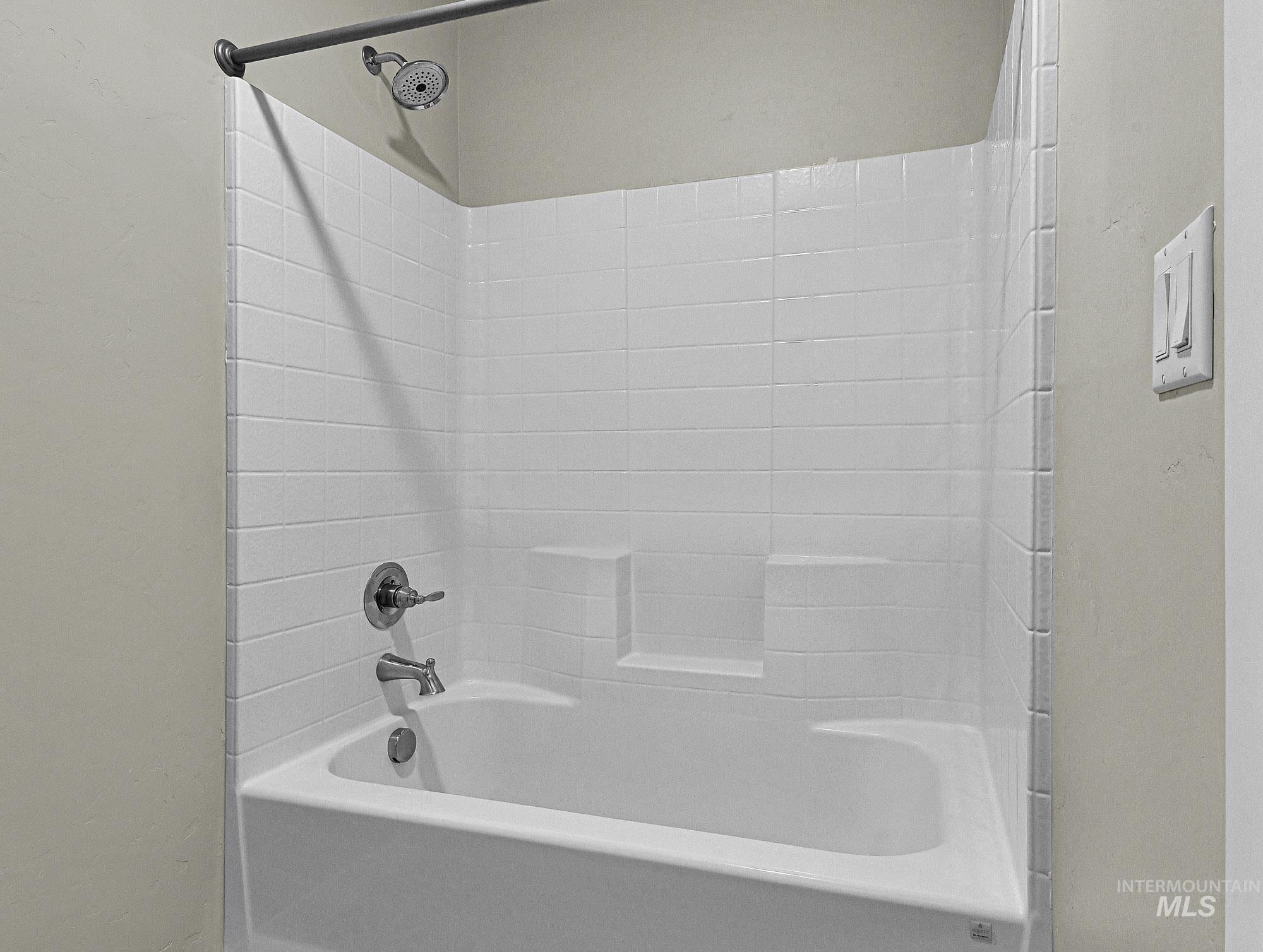 10350 Longtail Dr Property Photo 40