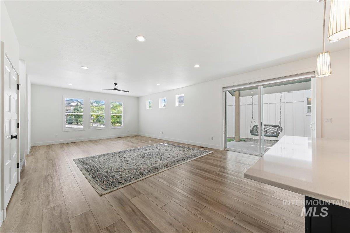 1811 E Knobcone Drive Property Photo 10