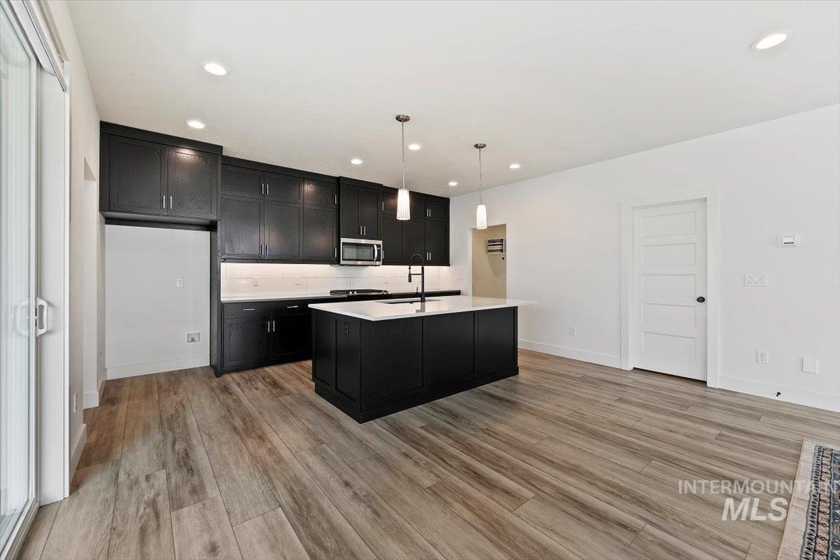 1811 E Knobcone Drive Property Photo 14