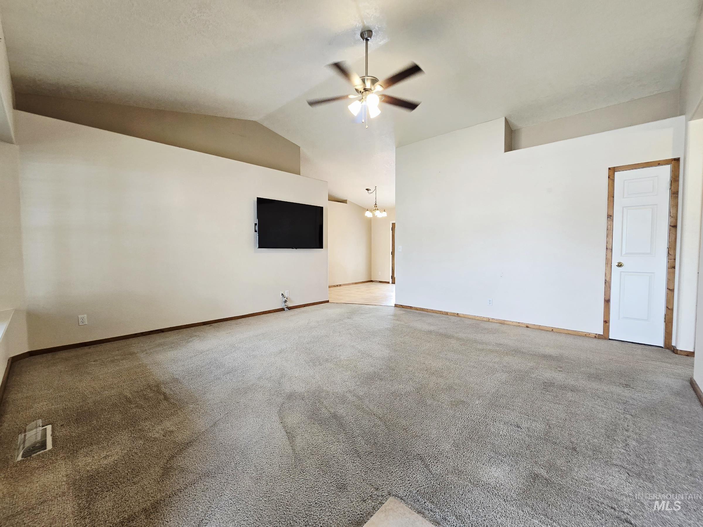 16209 Beckley Court Property Photo 4