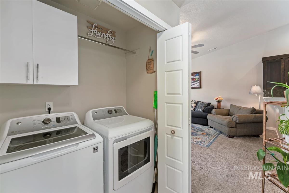 2727 E Apricot Dr Property Photo 22