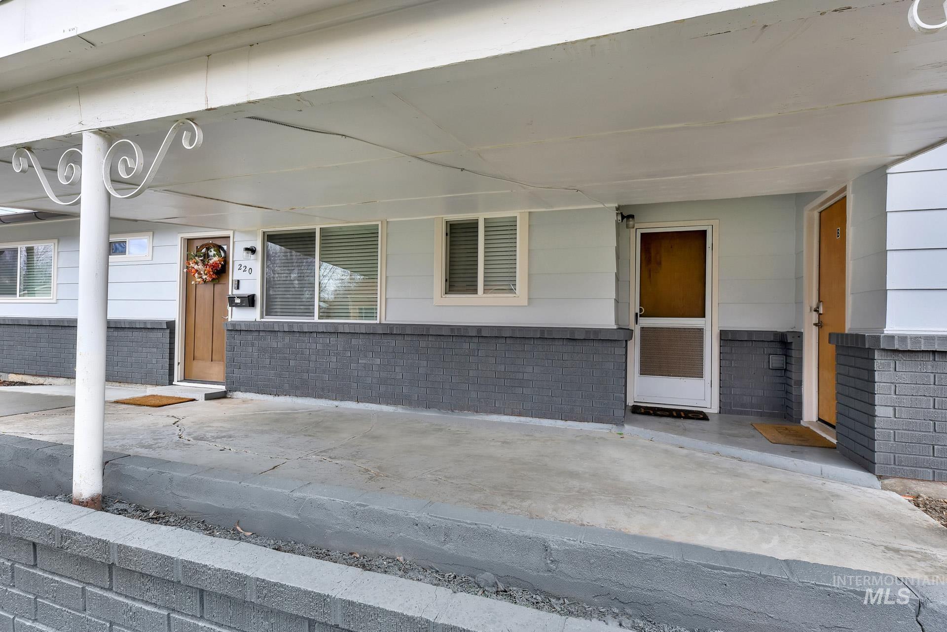 220 N Owyhee Street Property Photo 25