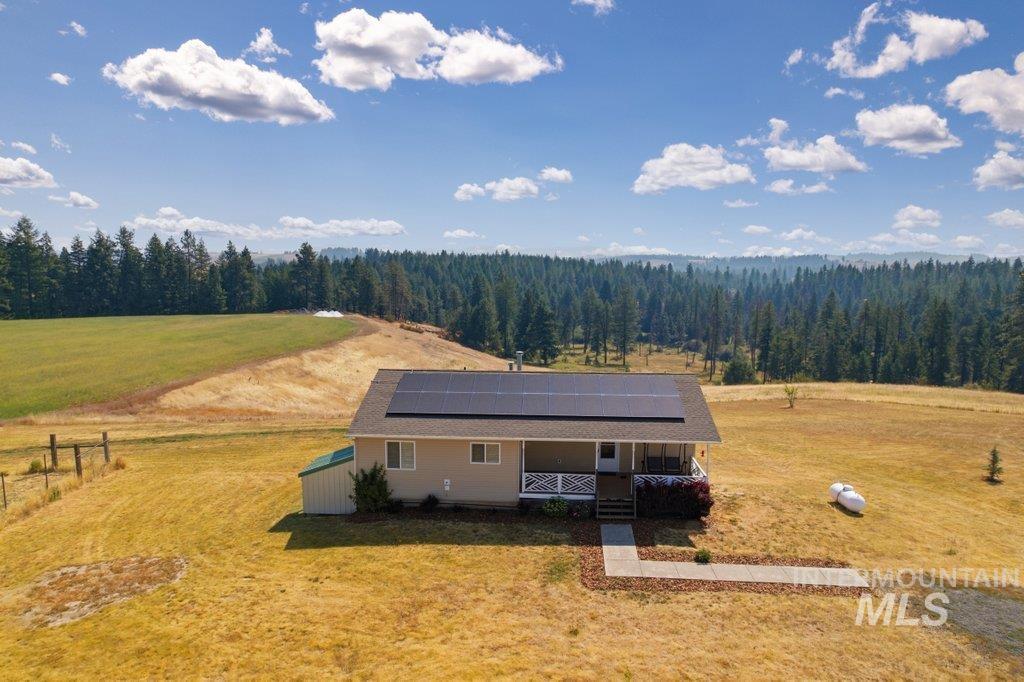1028 Granlund Rd Property Photo 10