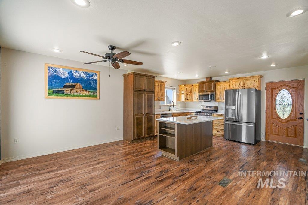 1028 Granlund Rd Property Photo 18