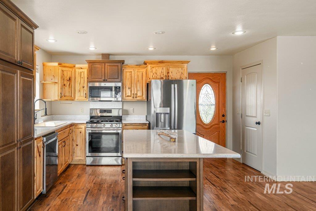 1028 Granlund Rd Property Photo 19