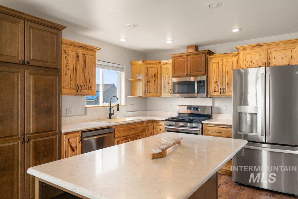1028 Granlund Rd Property Photo 20