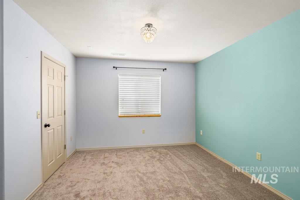 1028 Granlund Rd Property Photo 34
