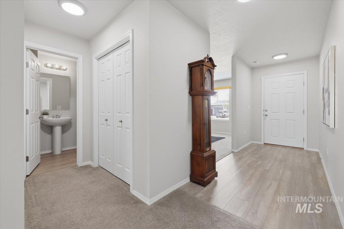 12828 Conner Property Photo 17