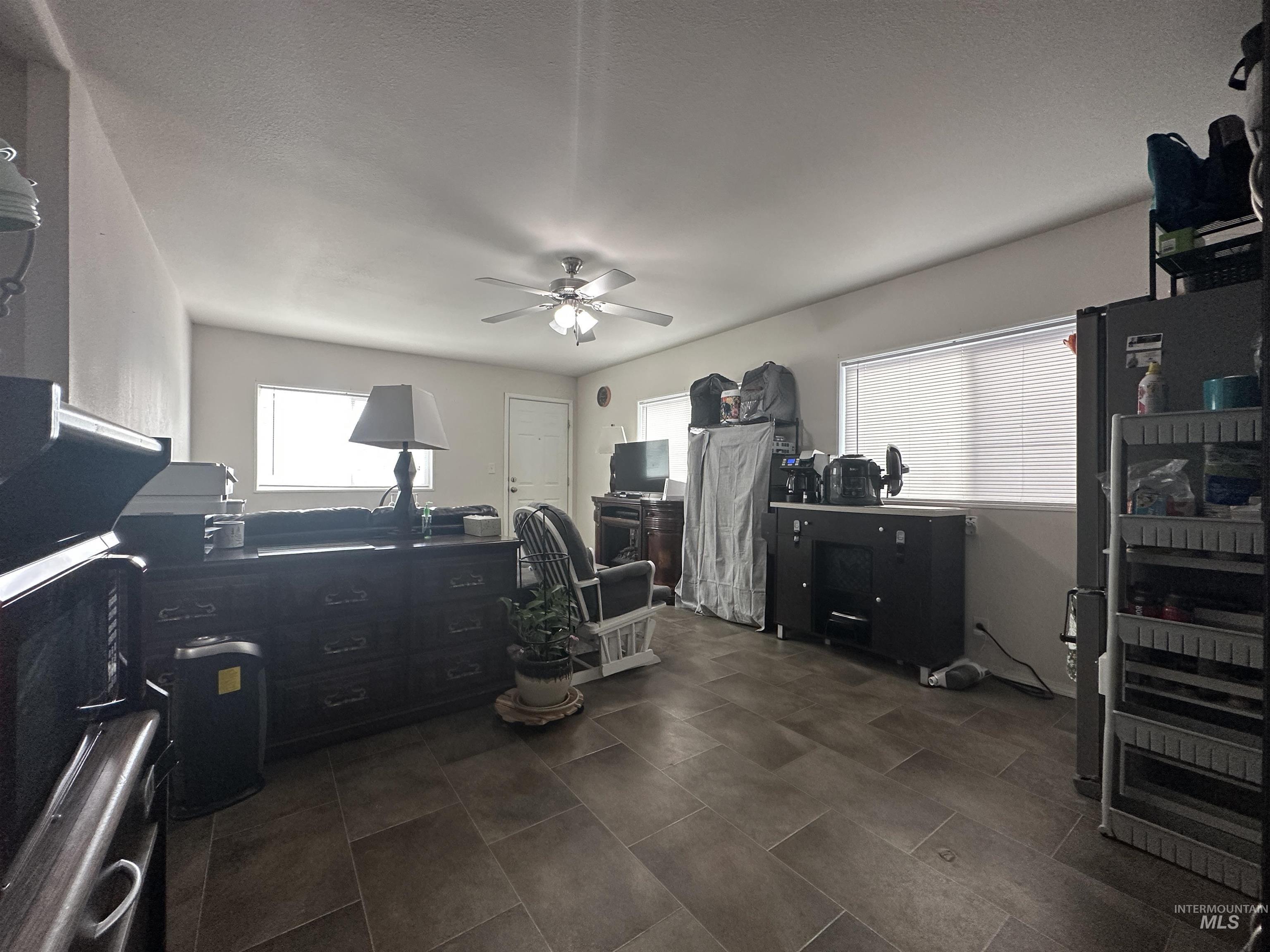 676 Liberty Lane Property Photo 10