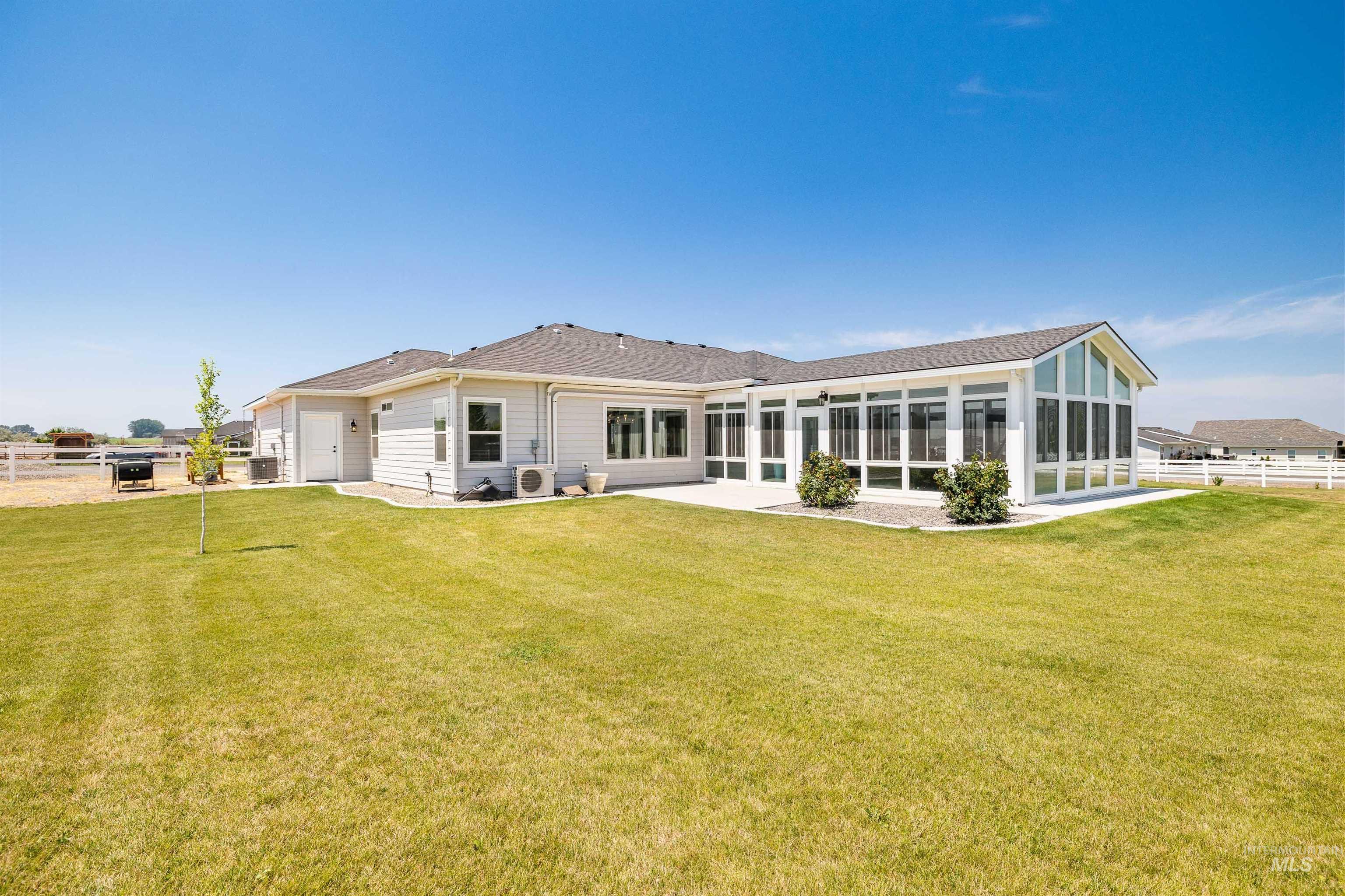 3742 N 2469 E Property Photo 29