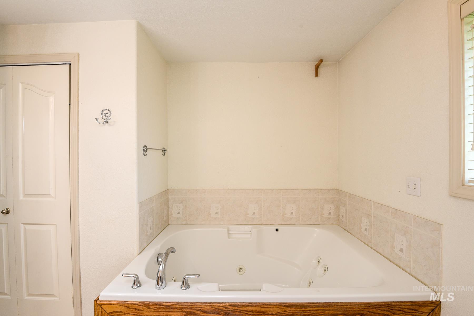 10080 W Whirlaway Dr Property Photo 20