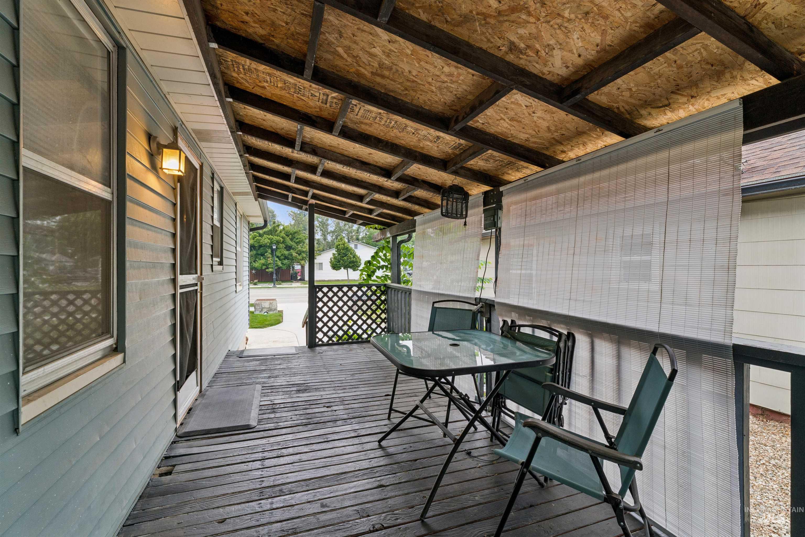 412 E Pine Avenue Property Photo 32