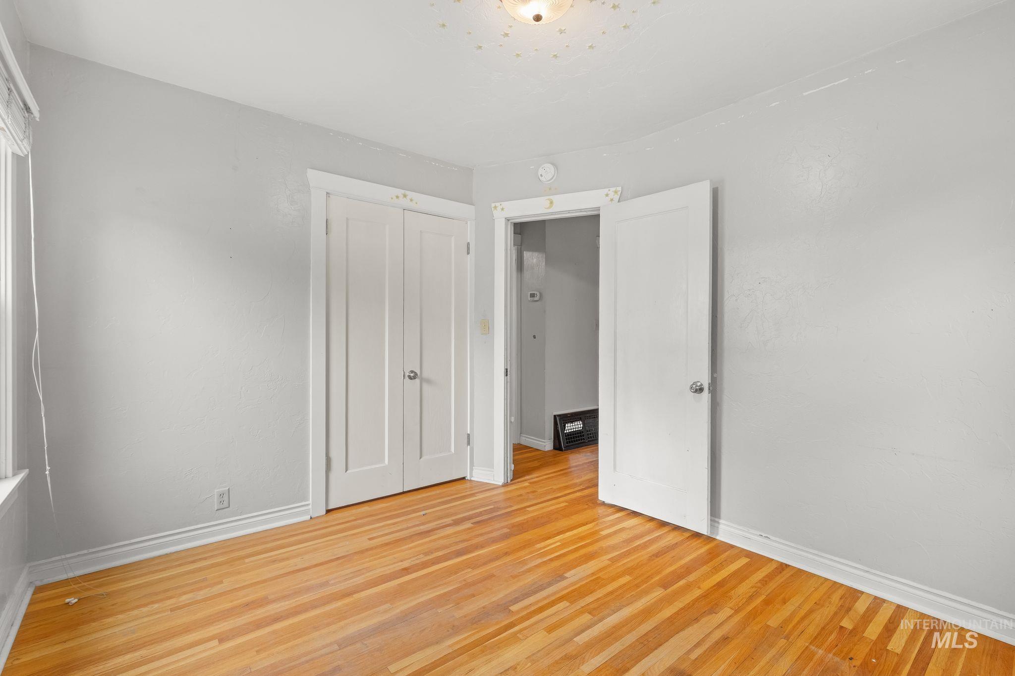 1517 11th Avenue Property Photo 16