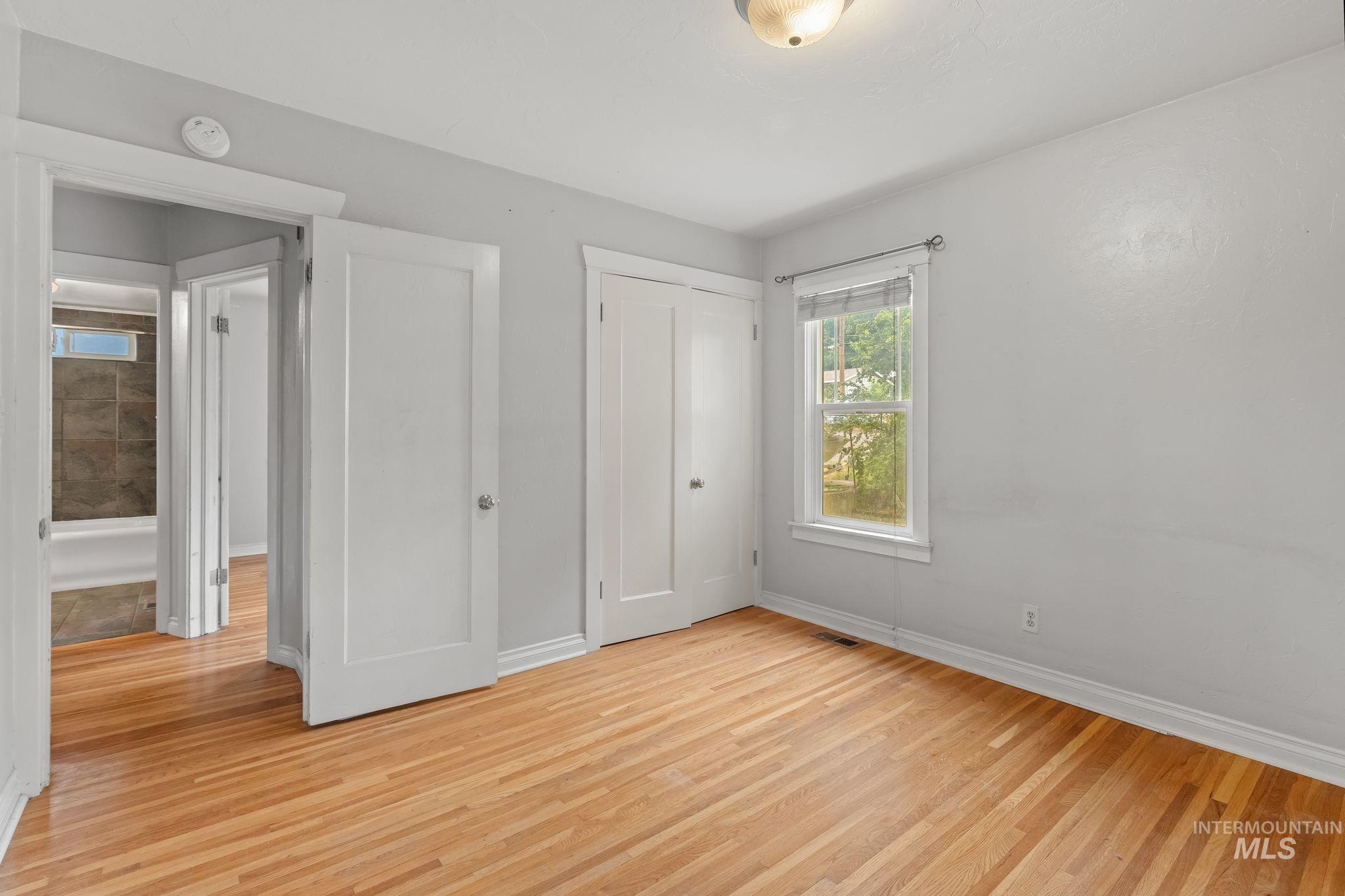 1517 11th Avenue Property Photo 18