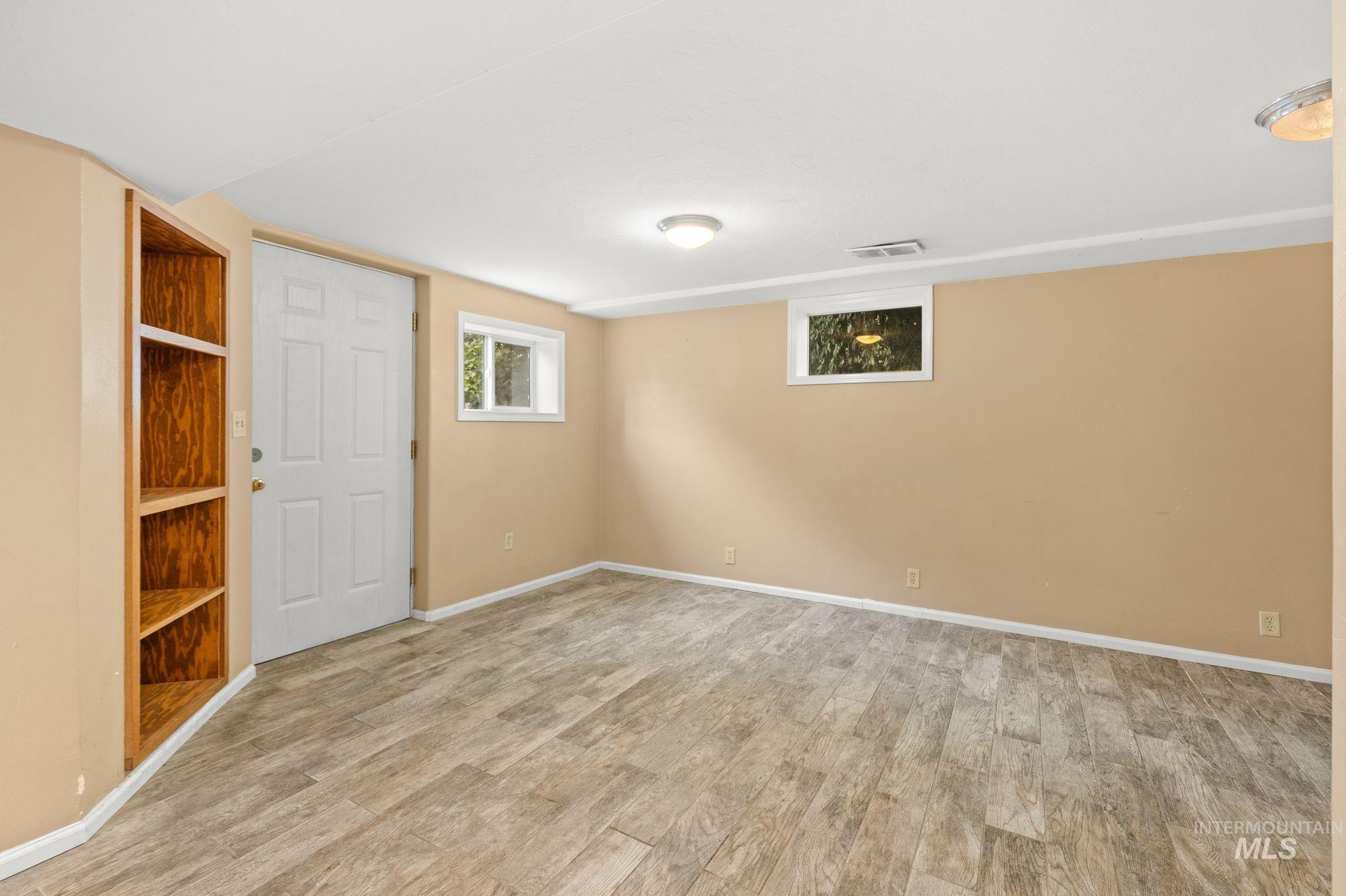 1517 11th Avenue Property Photo 22