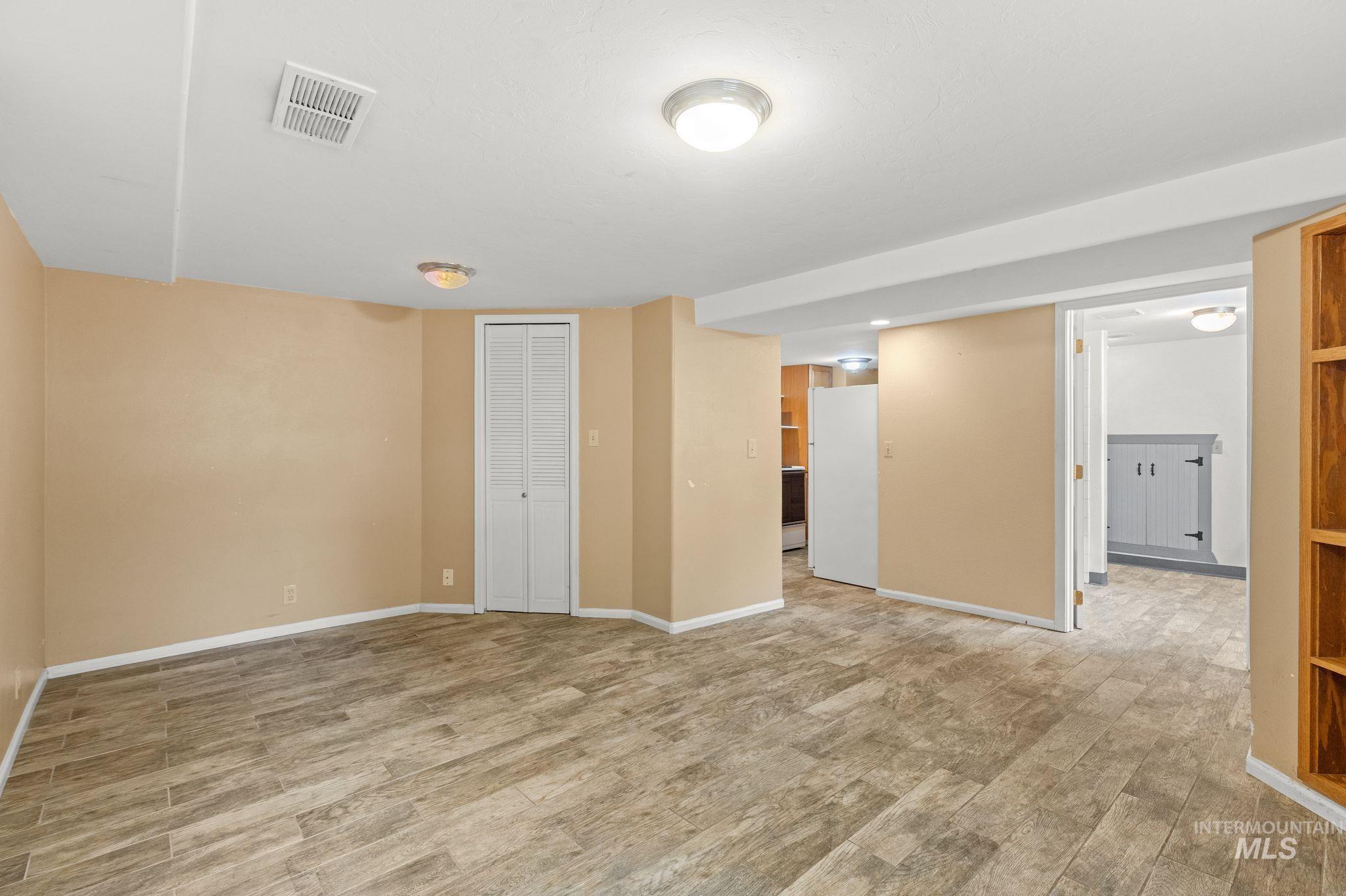 1517 11th Avenue Property Photo 23