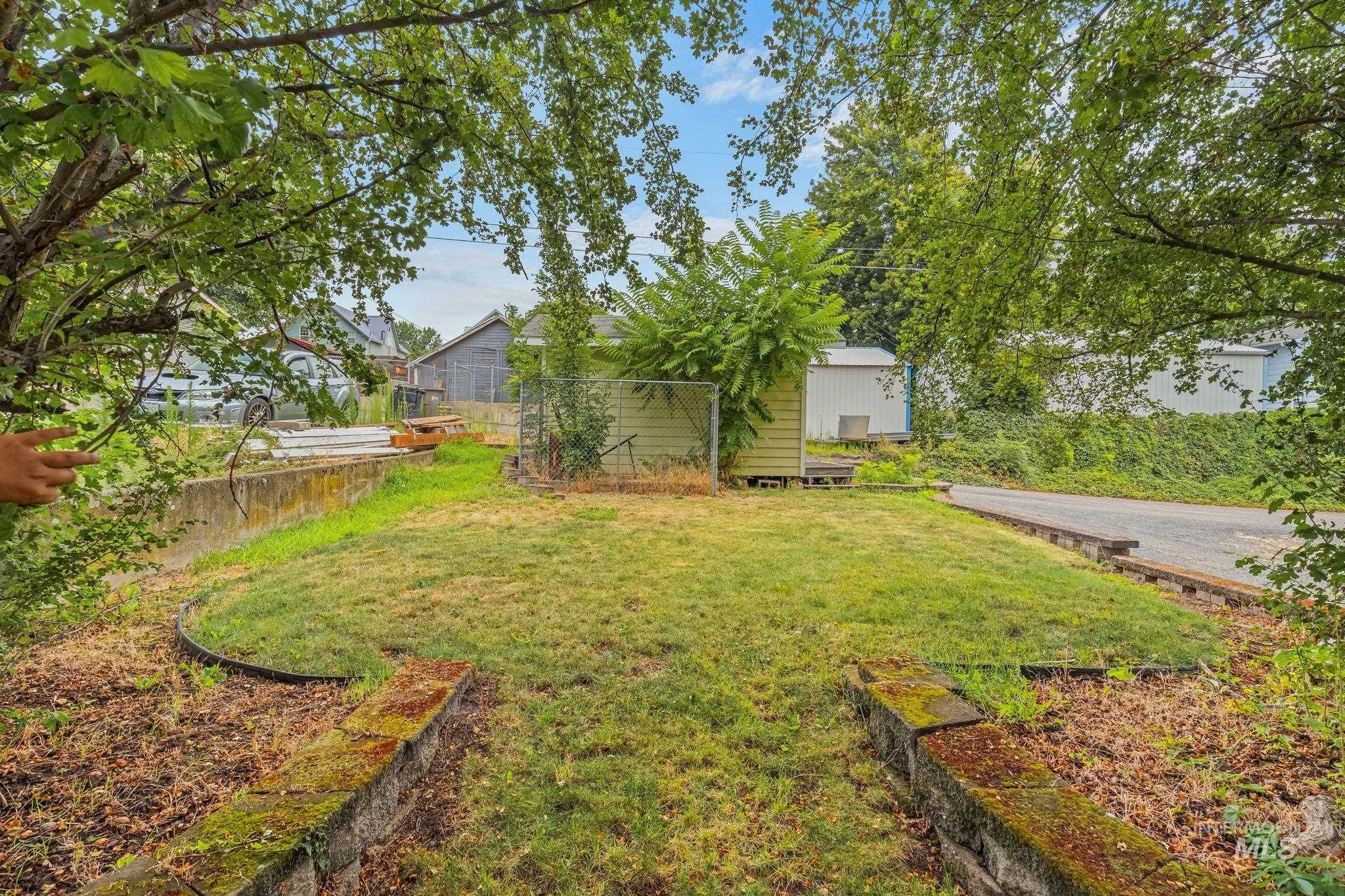 1517 11th Avenue Property Photo 42
