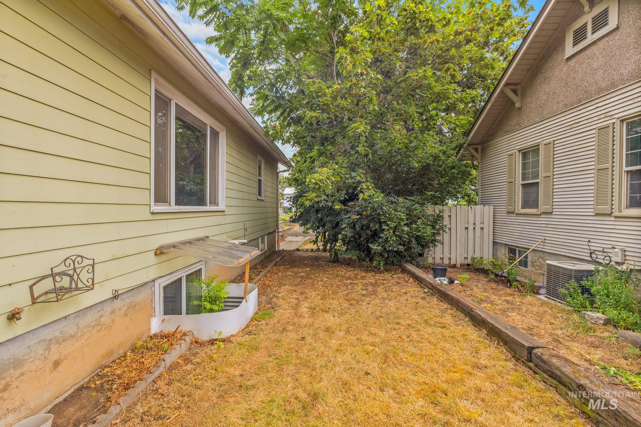 1517 11th Avenue Property Photo 46