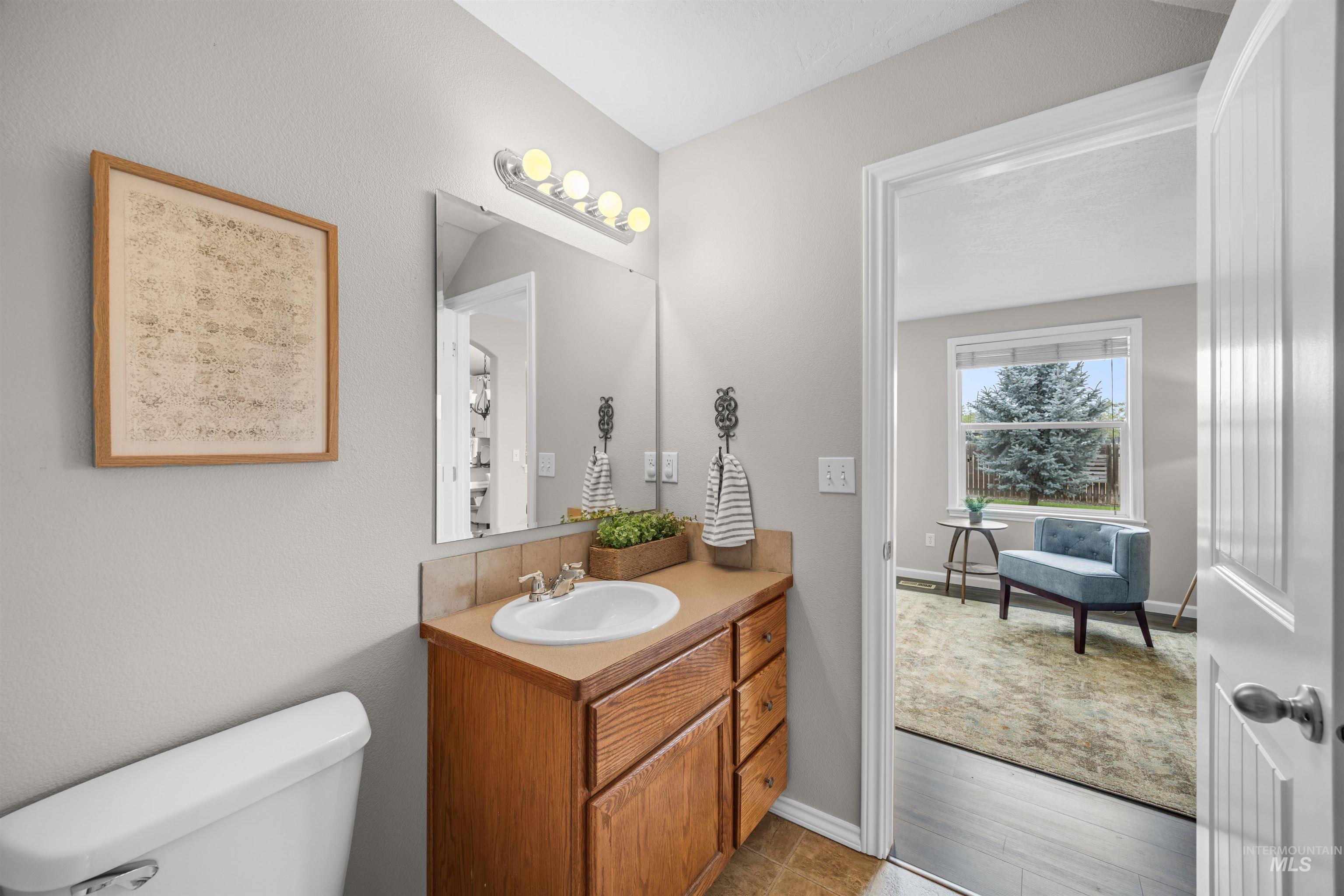 1671 W Apgar Creek Dr. Property Photo 11