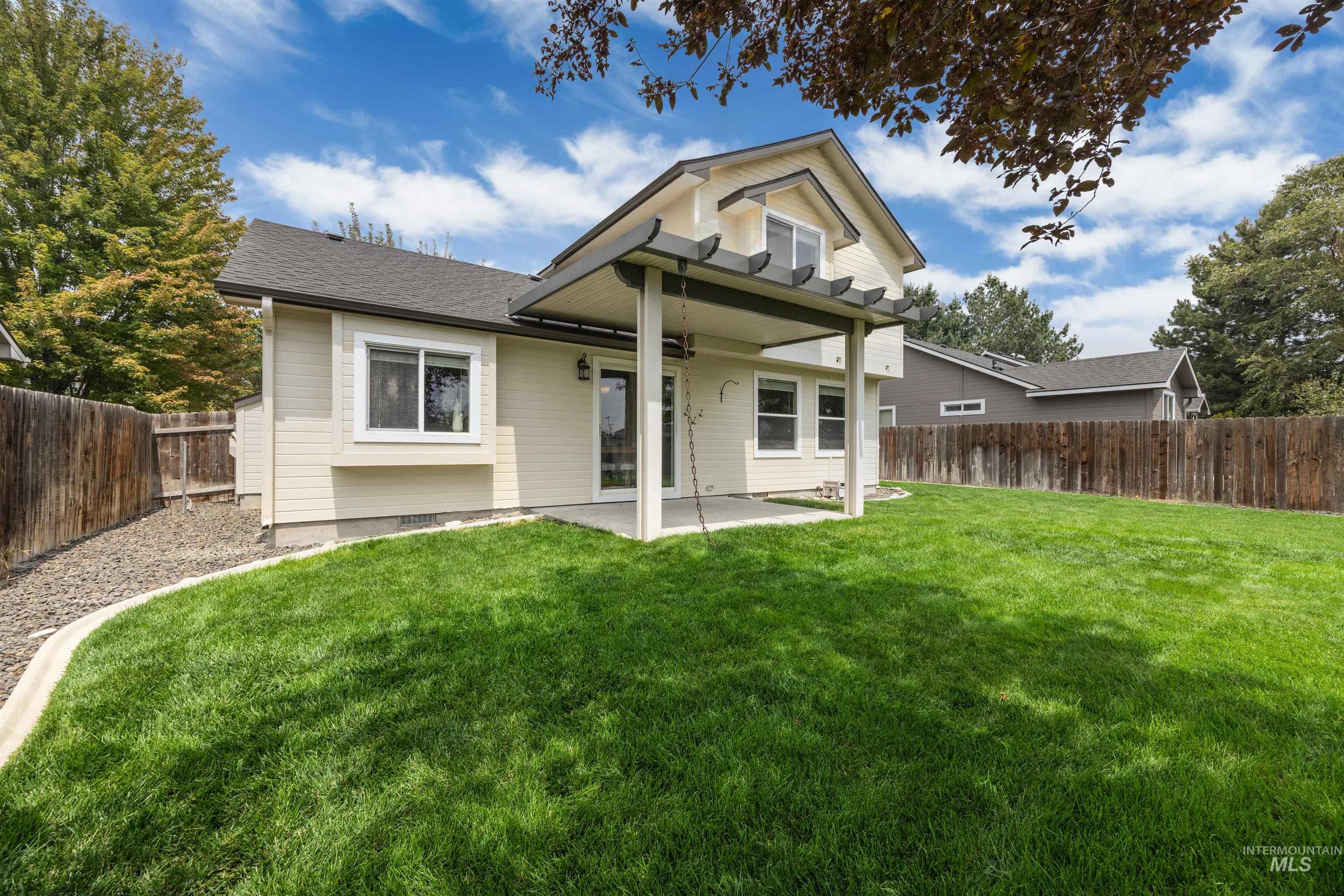 1671 W Apgar Creek Dr. Property Photo 31