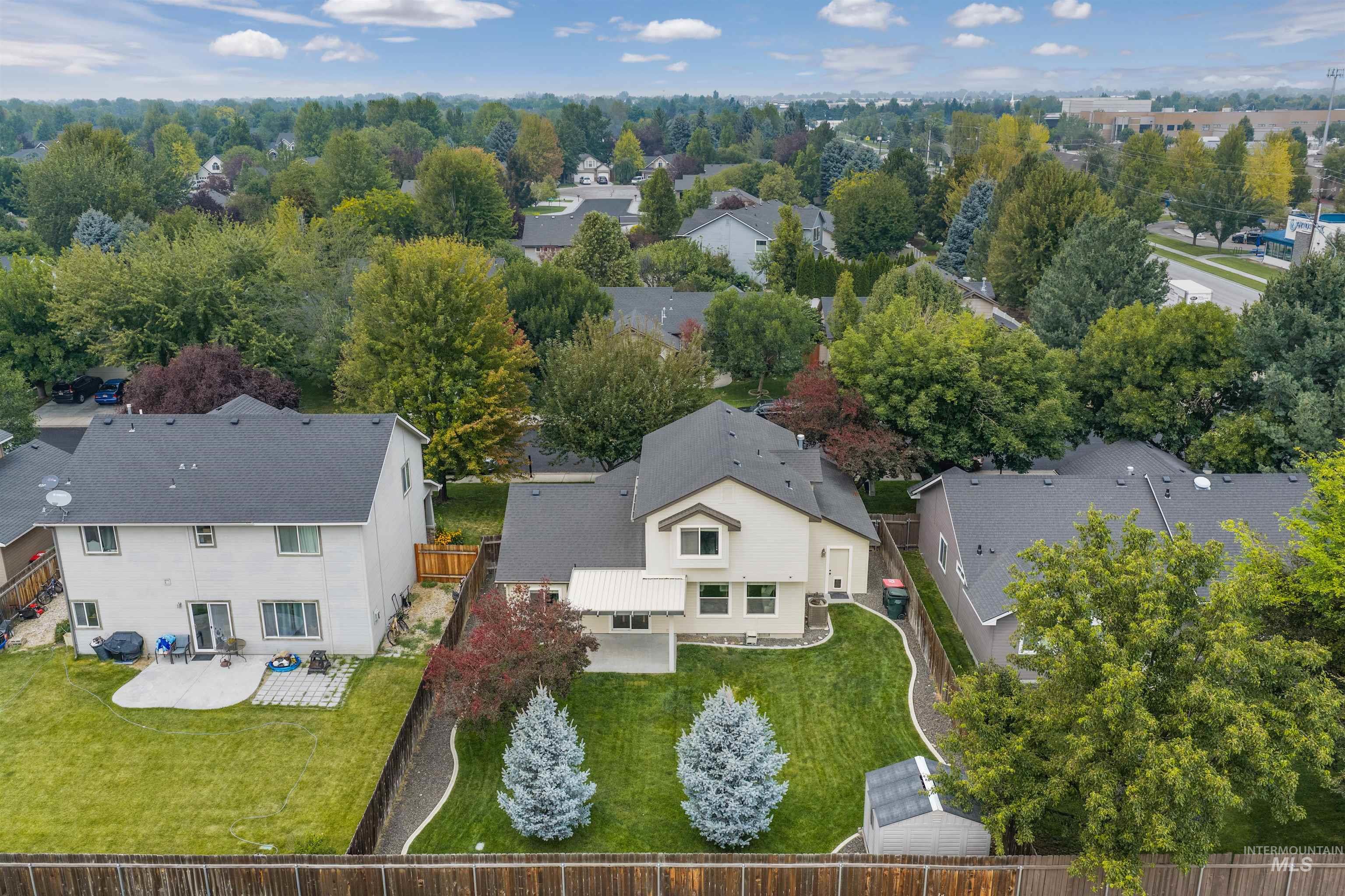 1671 W Apgar Creek Dr. Property Photo 34