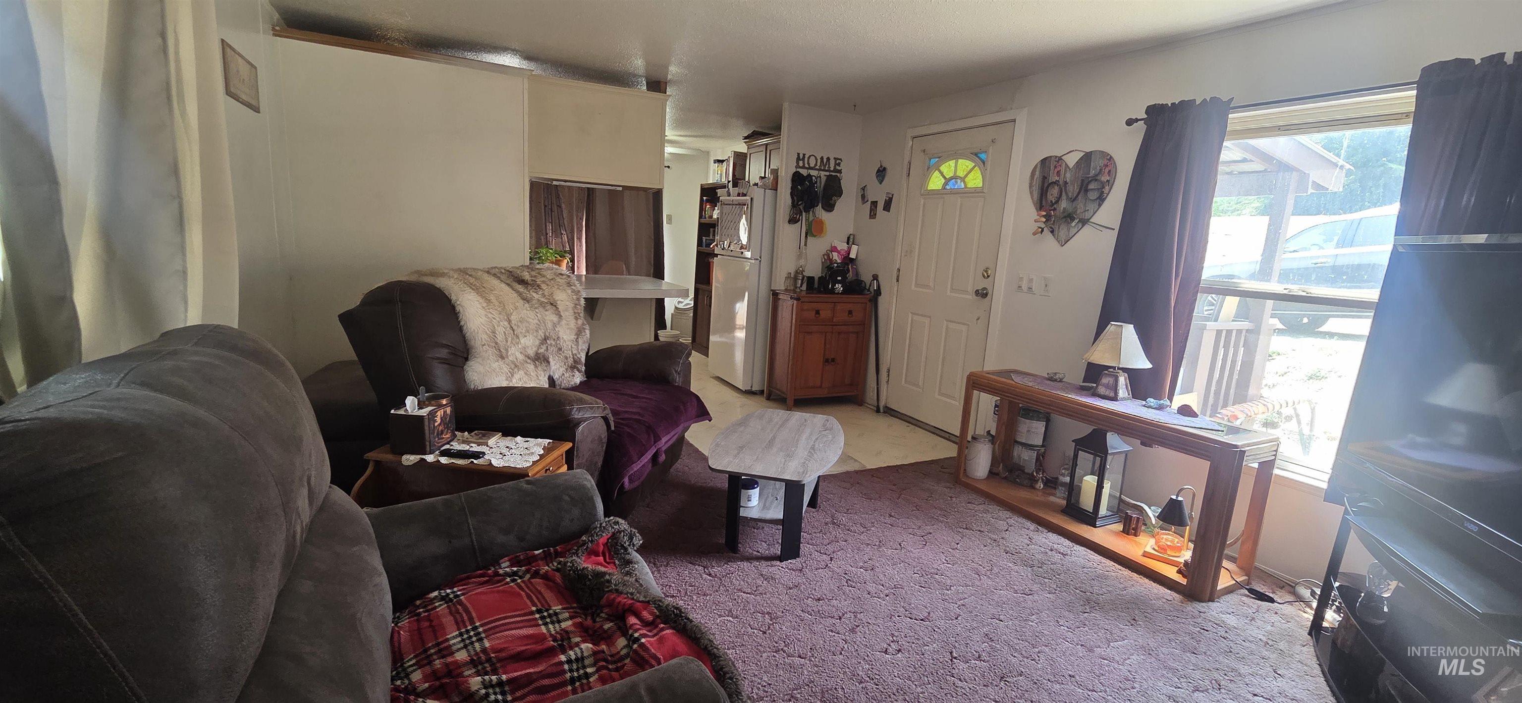 114 Hallet St Property Photo 4