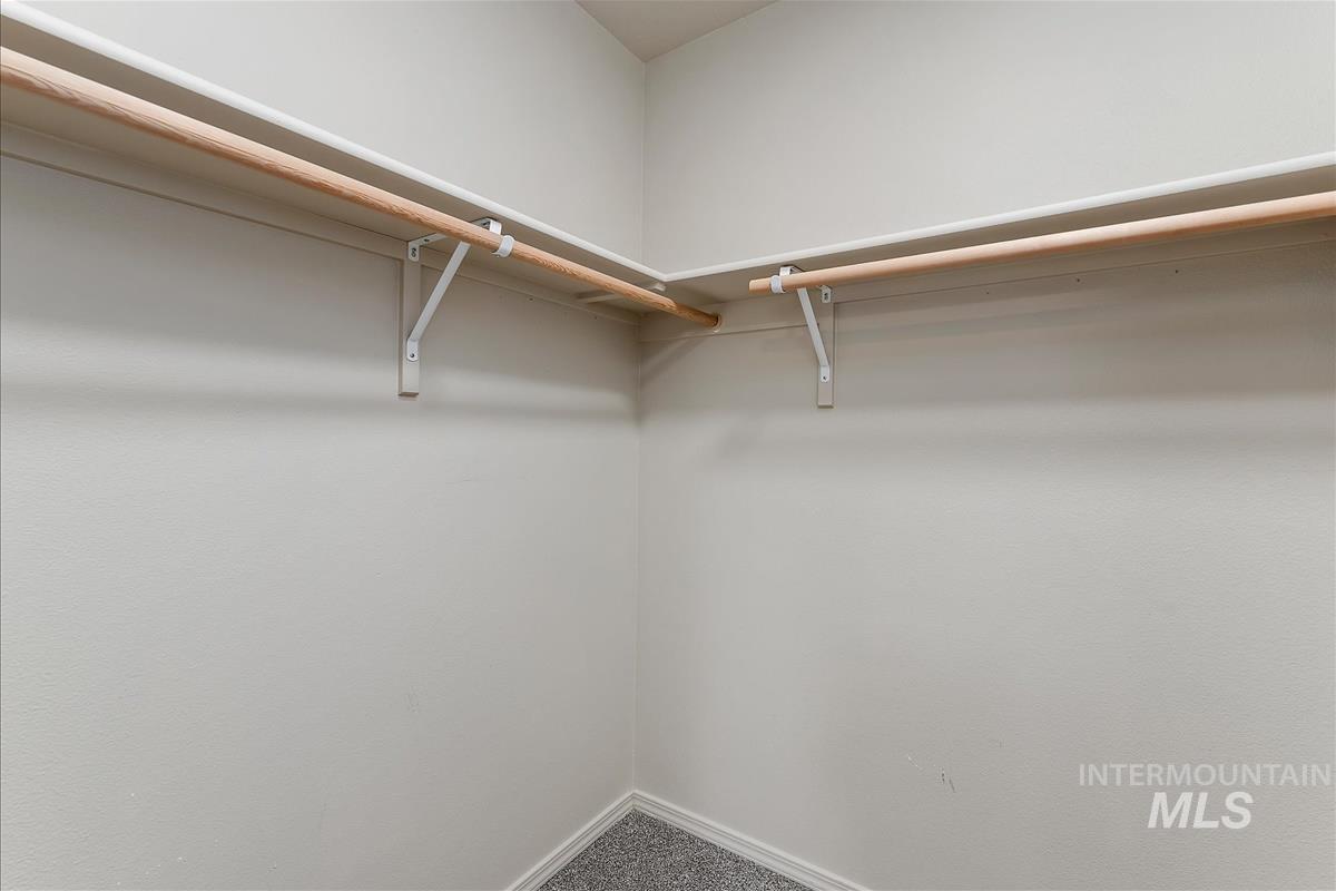 1521 W Alexandra Ln Property Photo 20