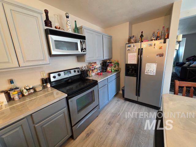 411 29th St Property Photo 7