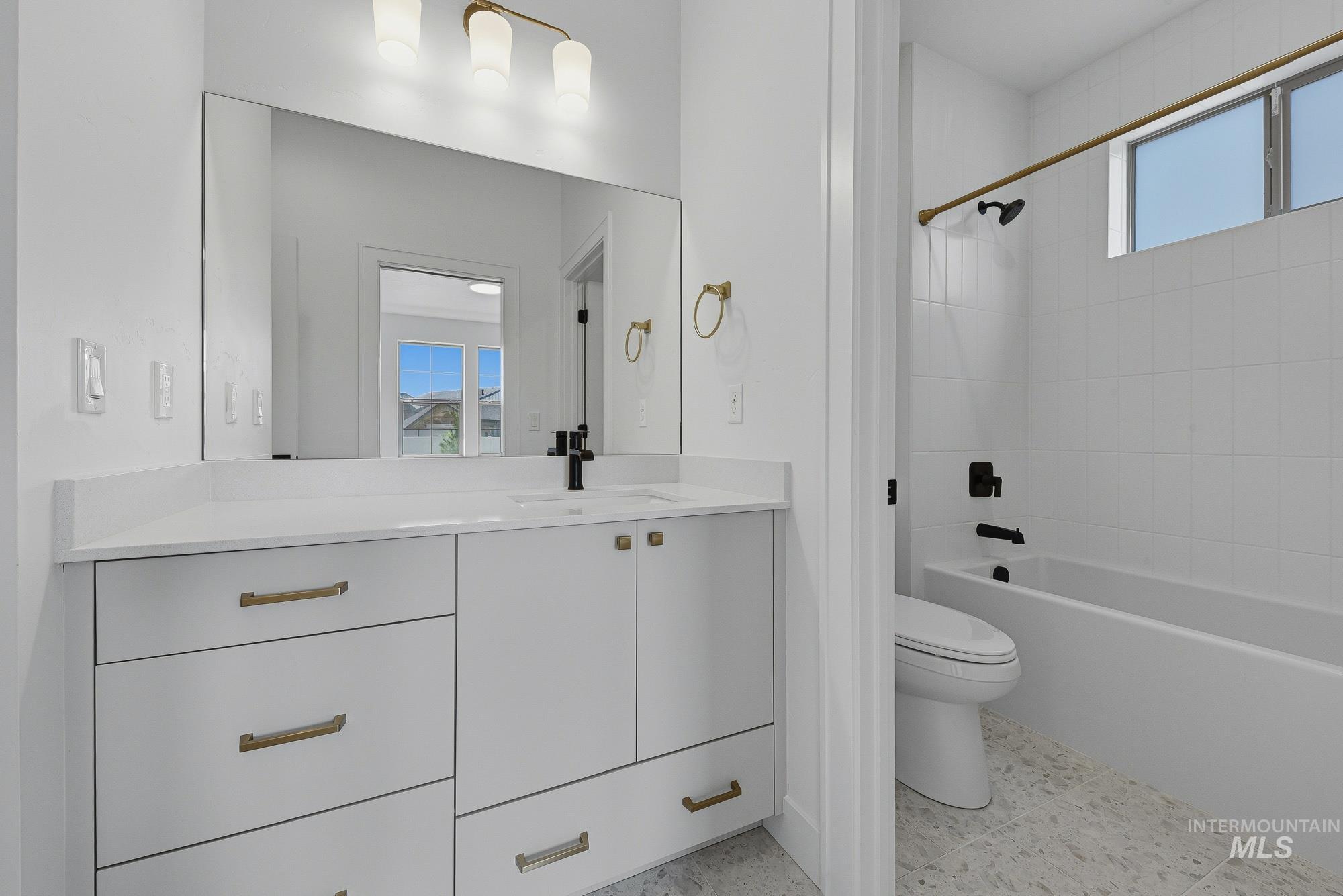 1730 N Green Pine Ln Property Photo 27