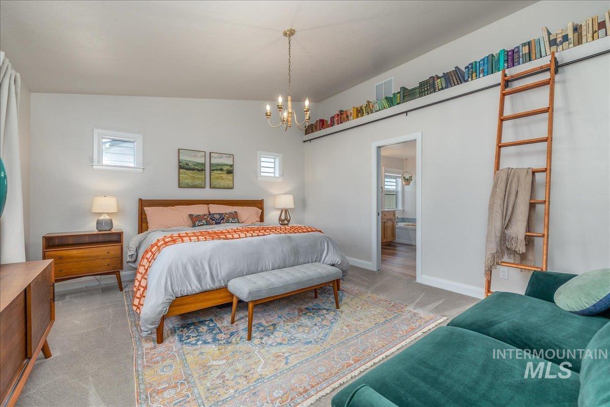 3862 E Collingwood St Property Photo 8