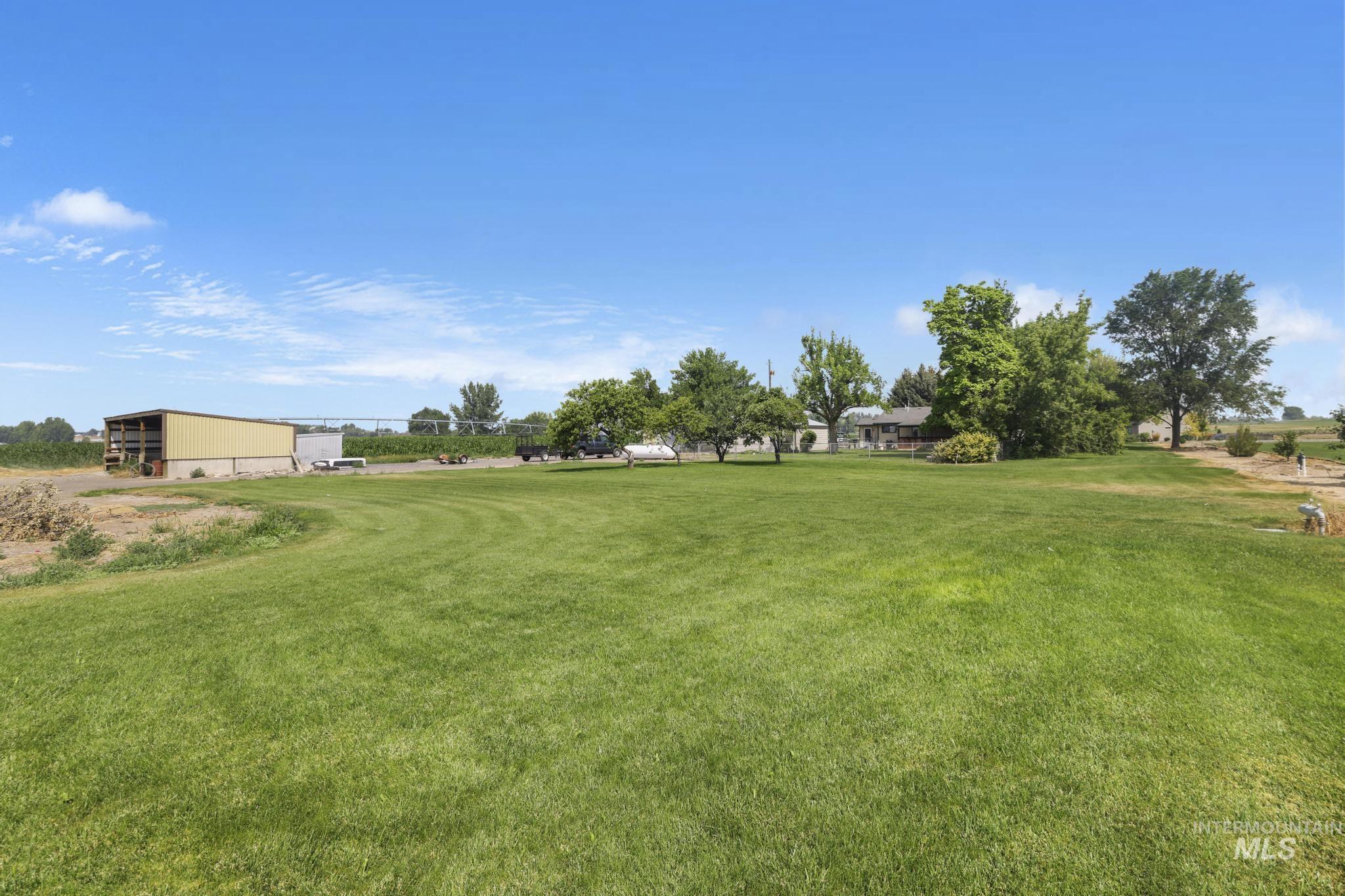 35 Sun Meadows E Property Photo 45