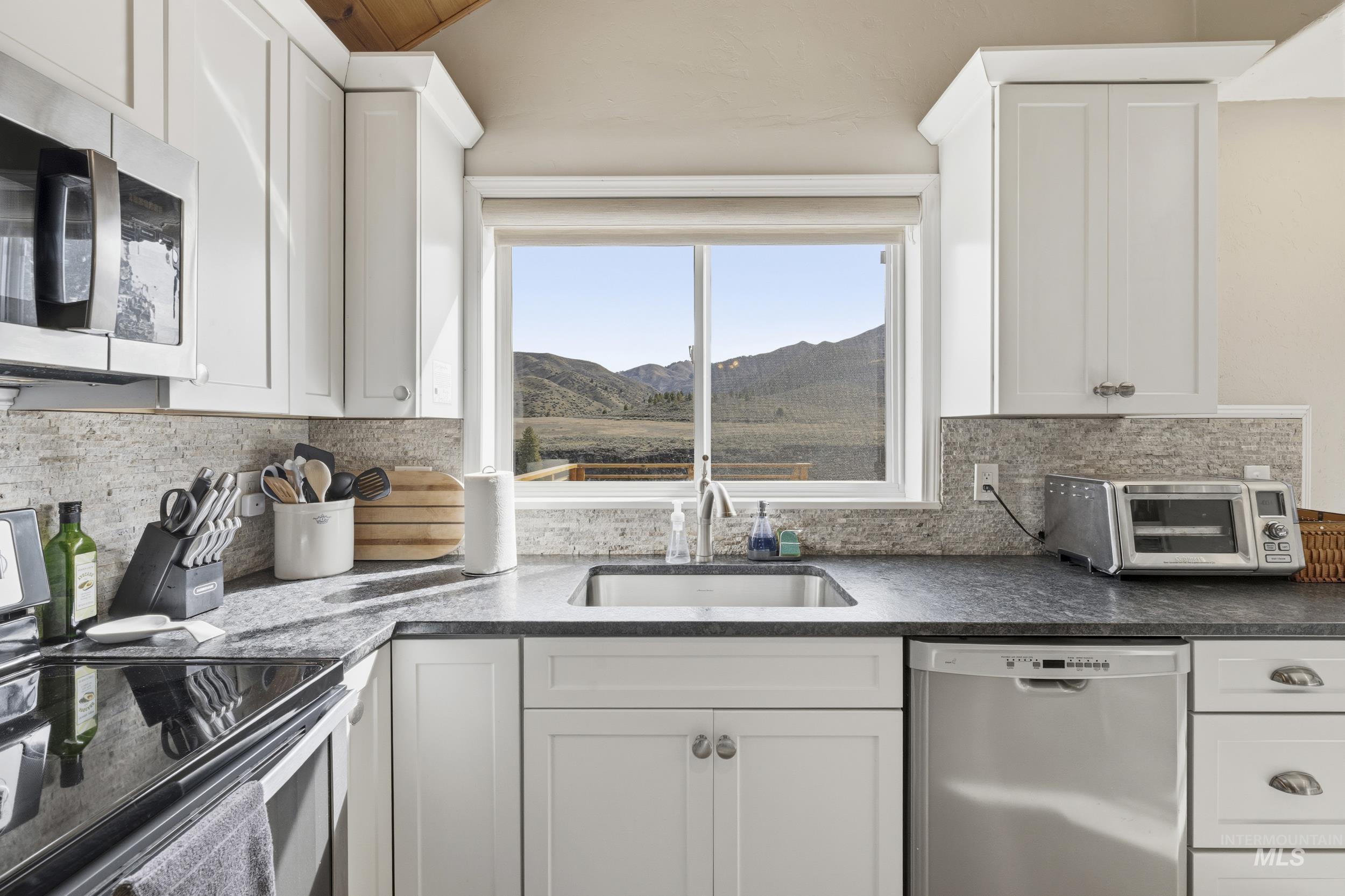 23 Mores Creek Circle Property Photo 17