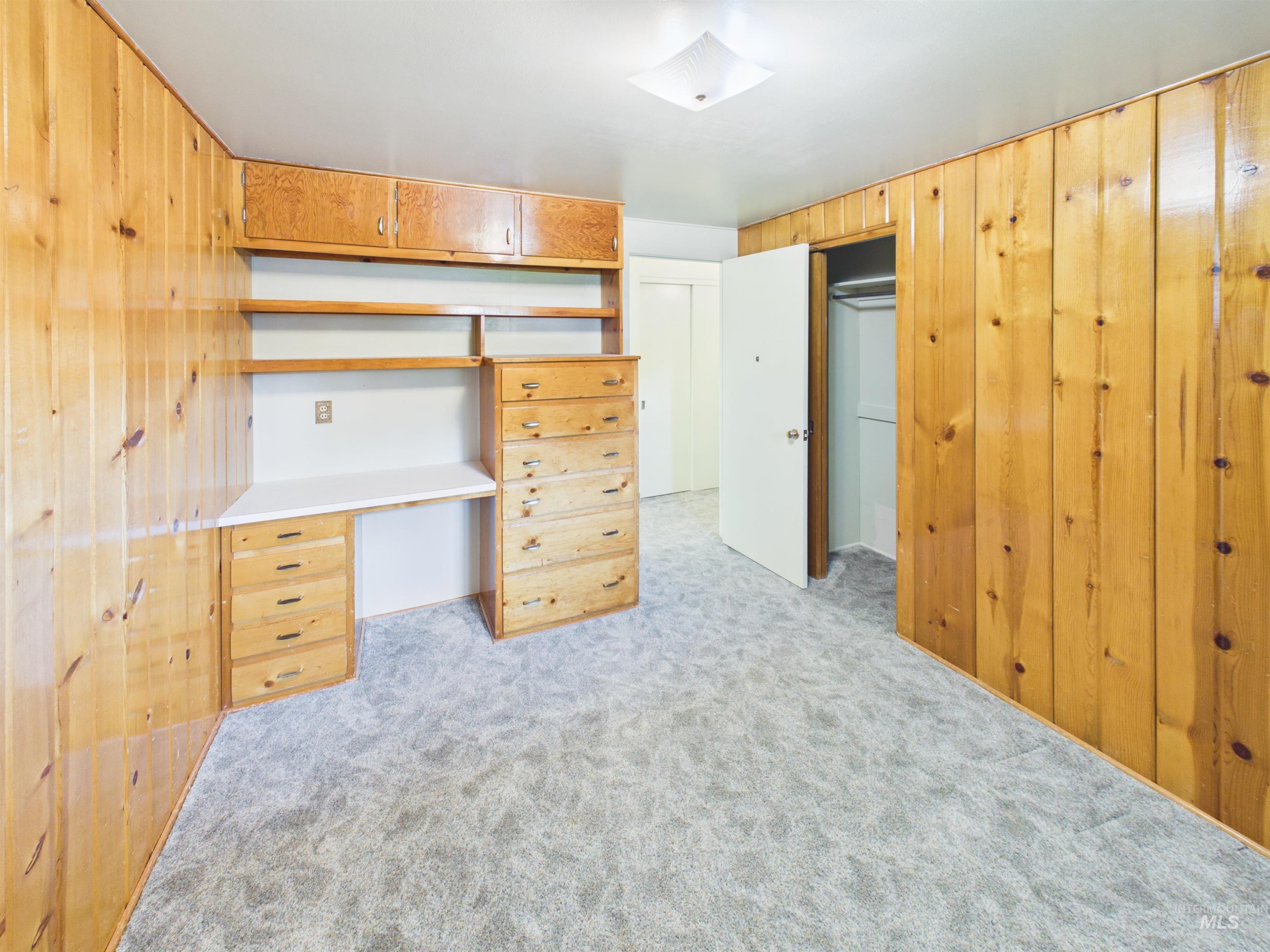 334 S 4th Street Property Photo 13
