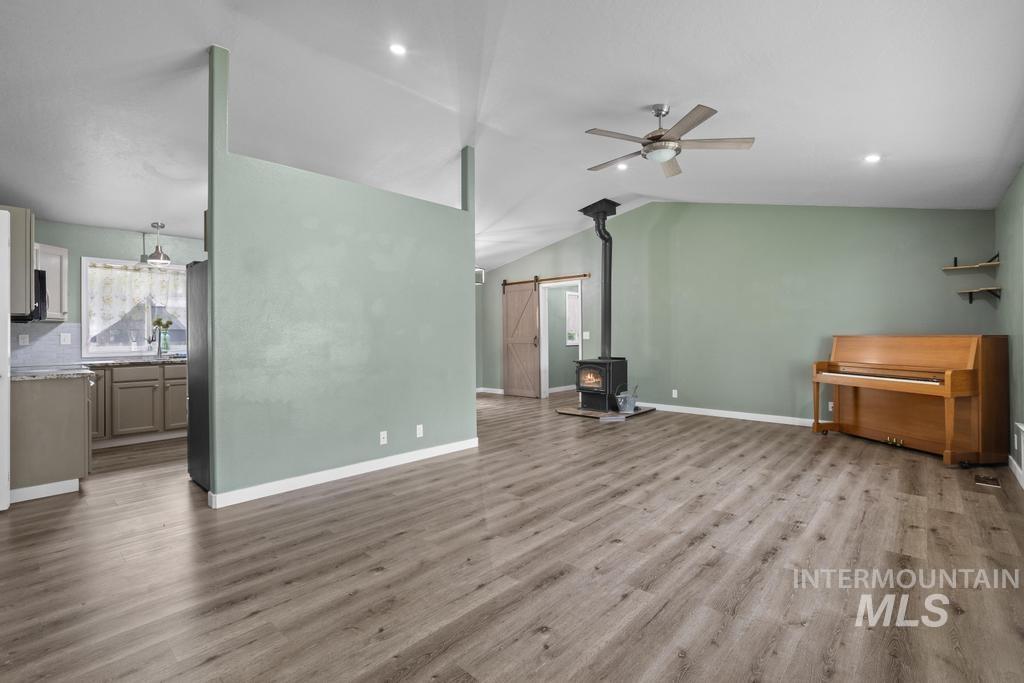 110 E Mckinley St. Property Photo 8