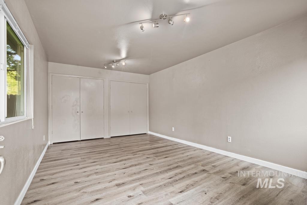 110 E Mckinley St. Property Photo 27