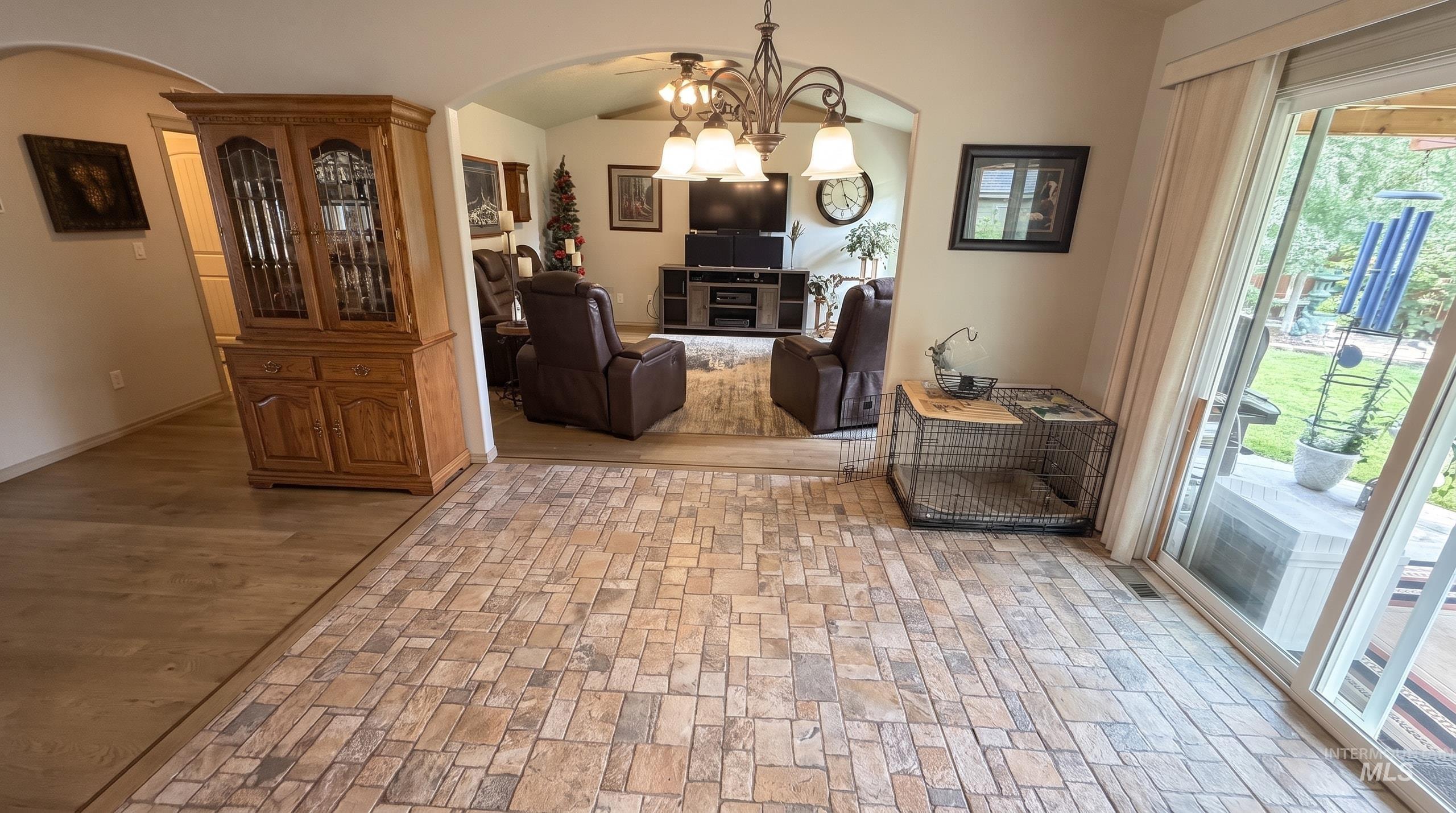 10099 W Arrowleaf Court Property Photo 12
