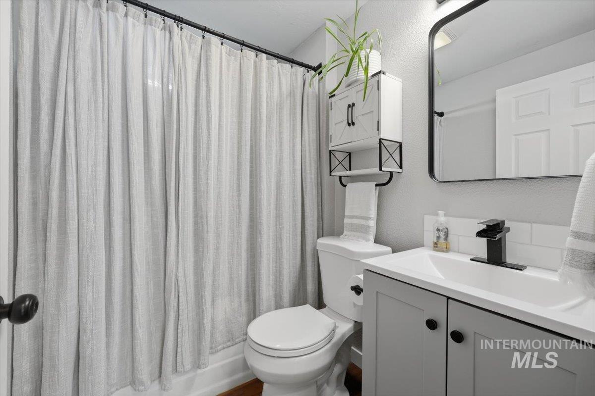 720 17th Avenue S. Property Photo 12