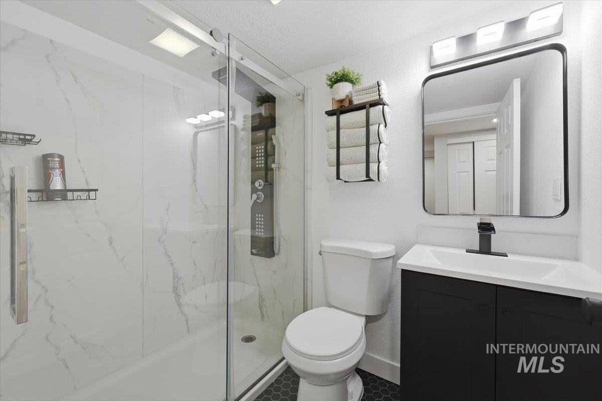 720 17th Avenue S. Property Photo 15