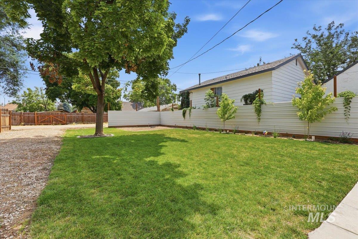720 17th Avenue S. Property Photo 20