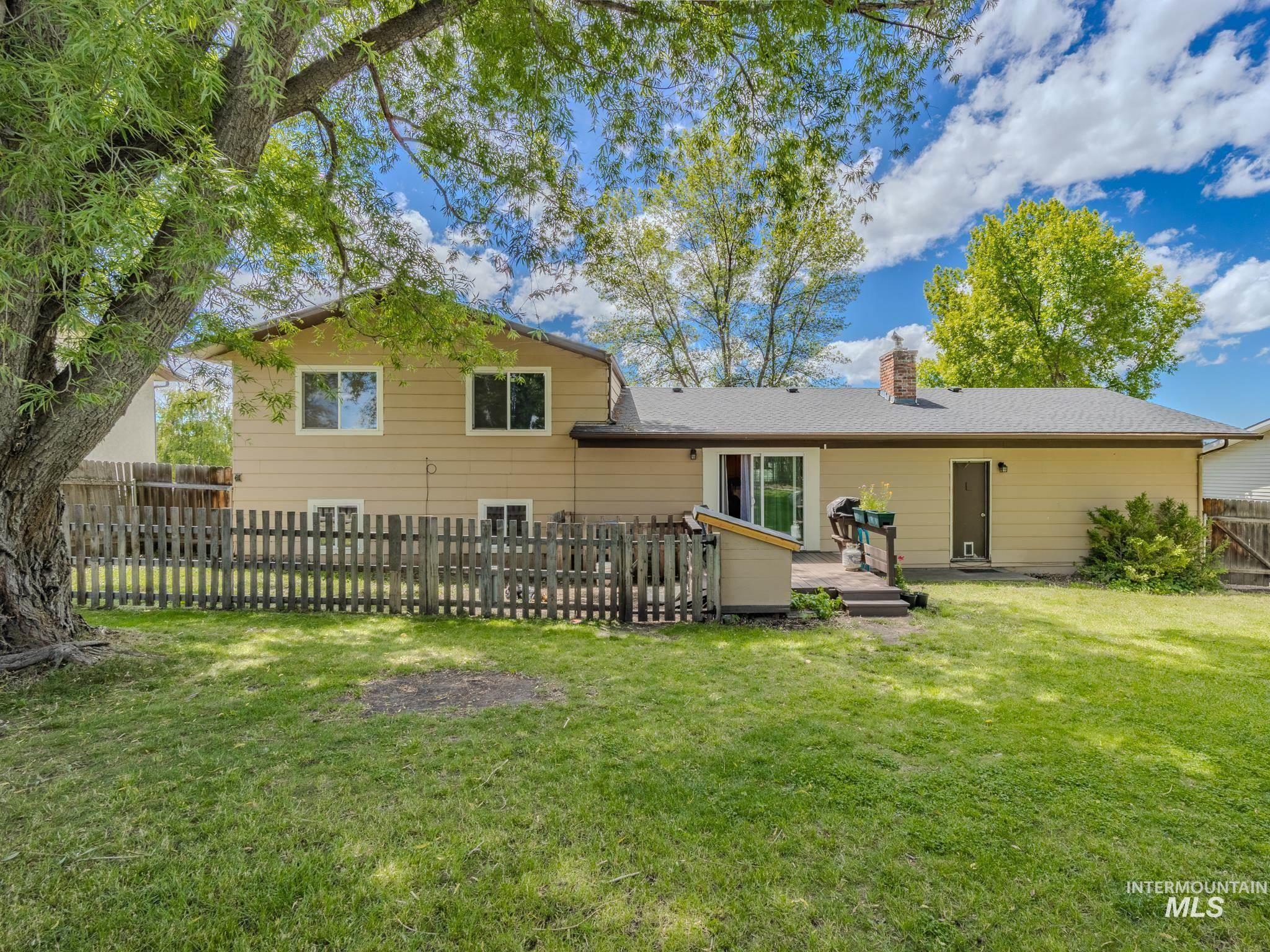 618 Dawn Drive Property Photo 6