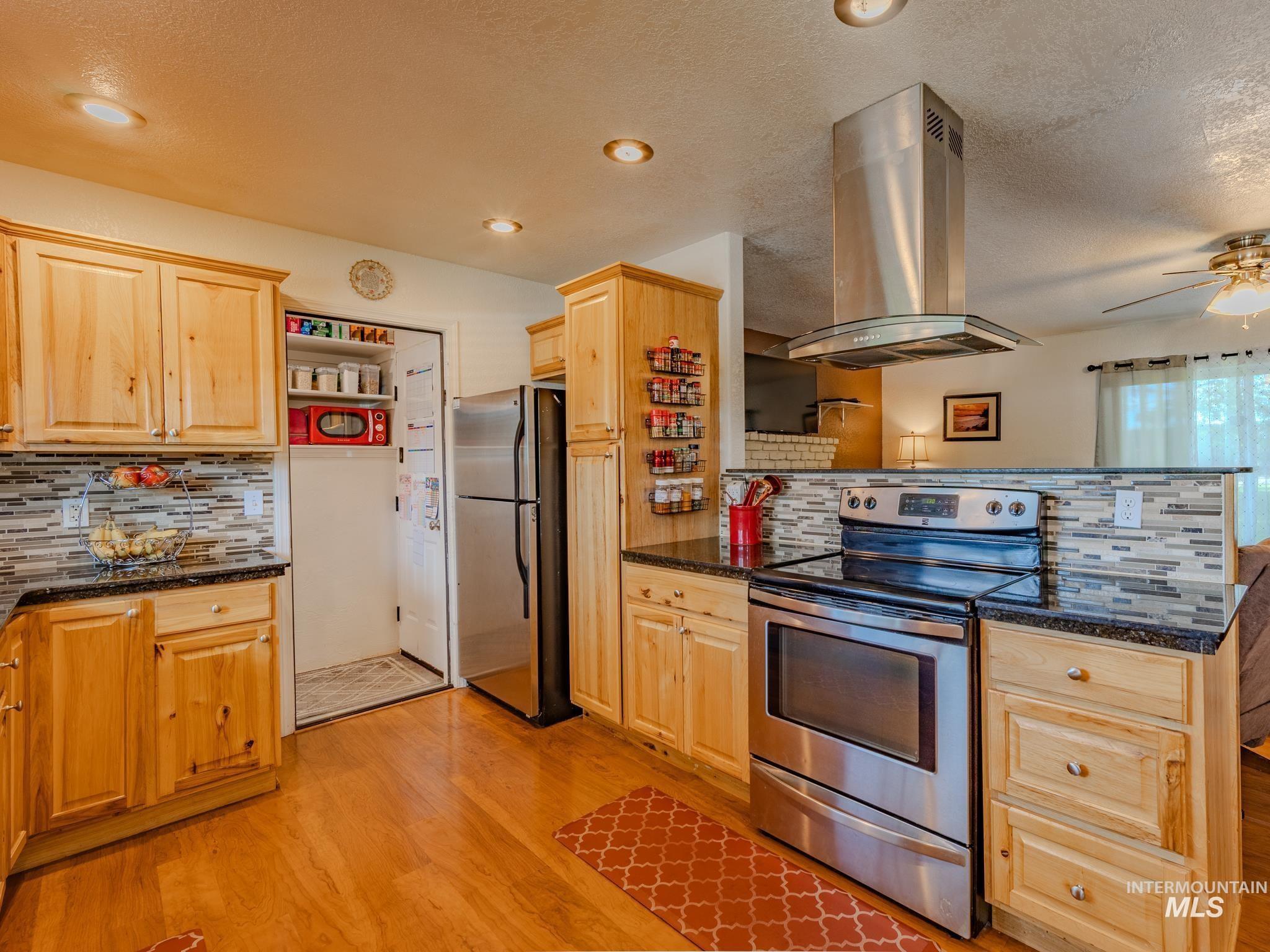 618 Dawn Drive Property Photo 16