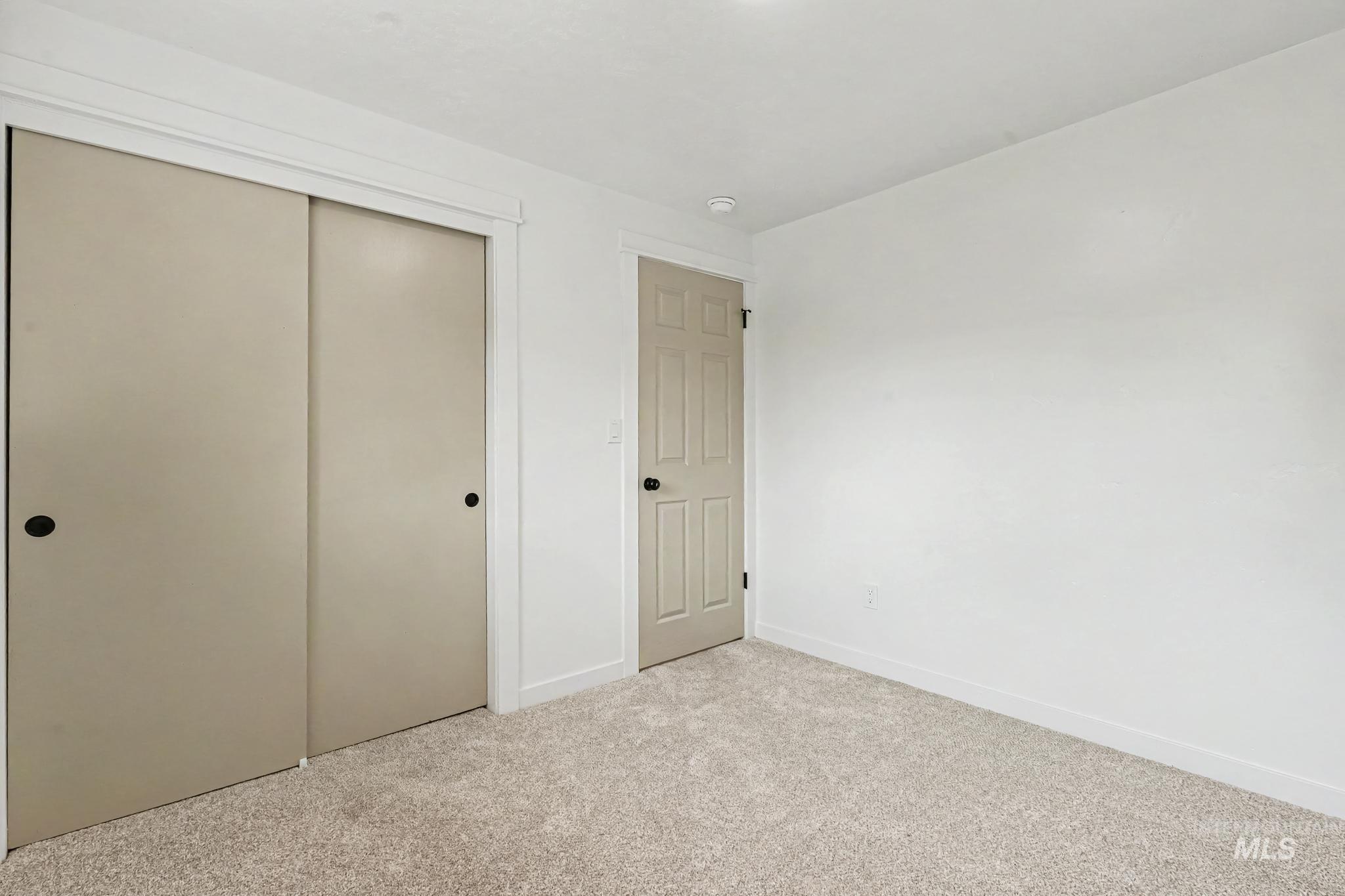 4910 W View Place Property Photo 29