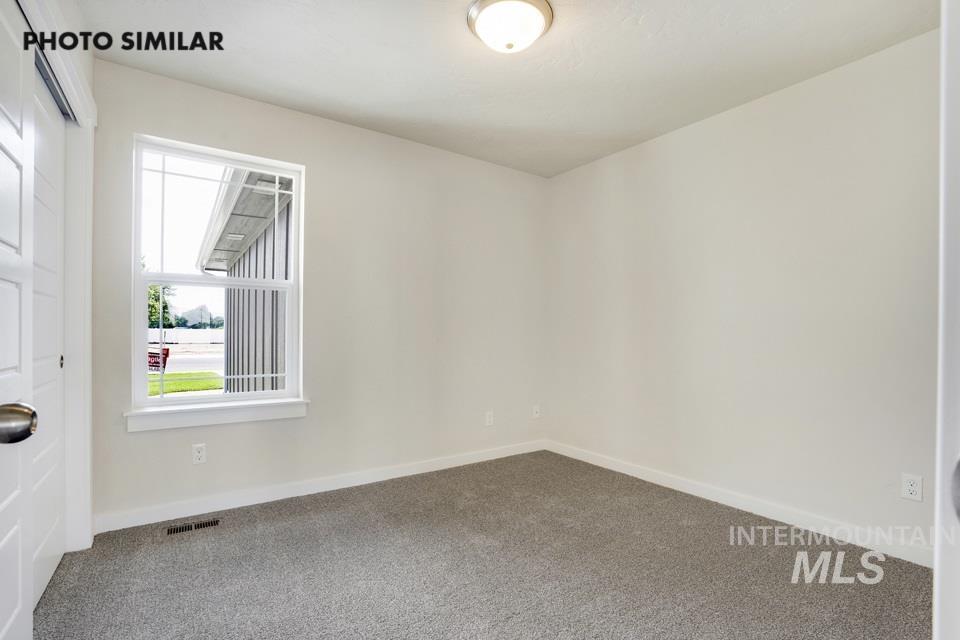 1350 Dawn St Property Photo 23