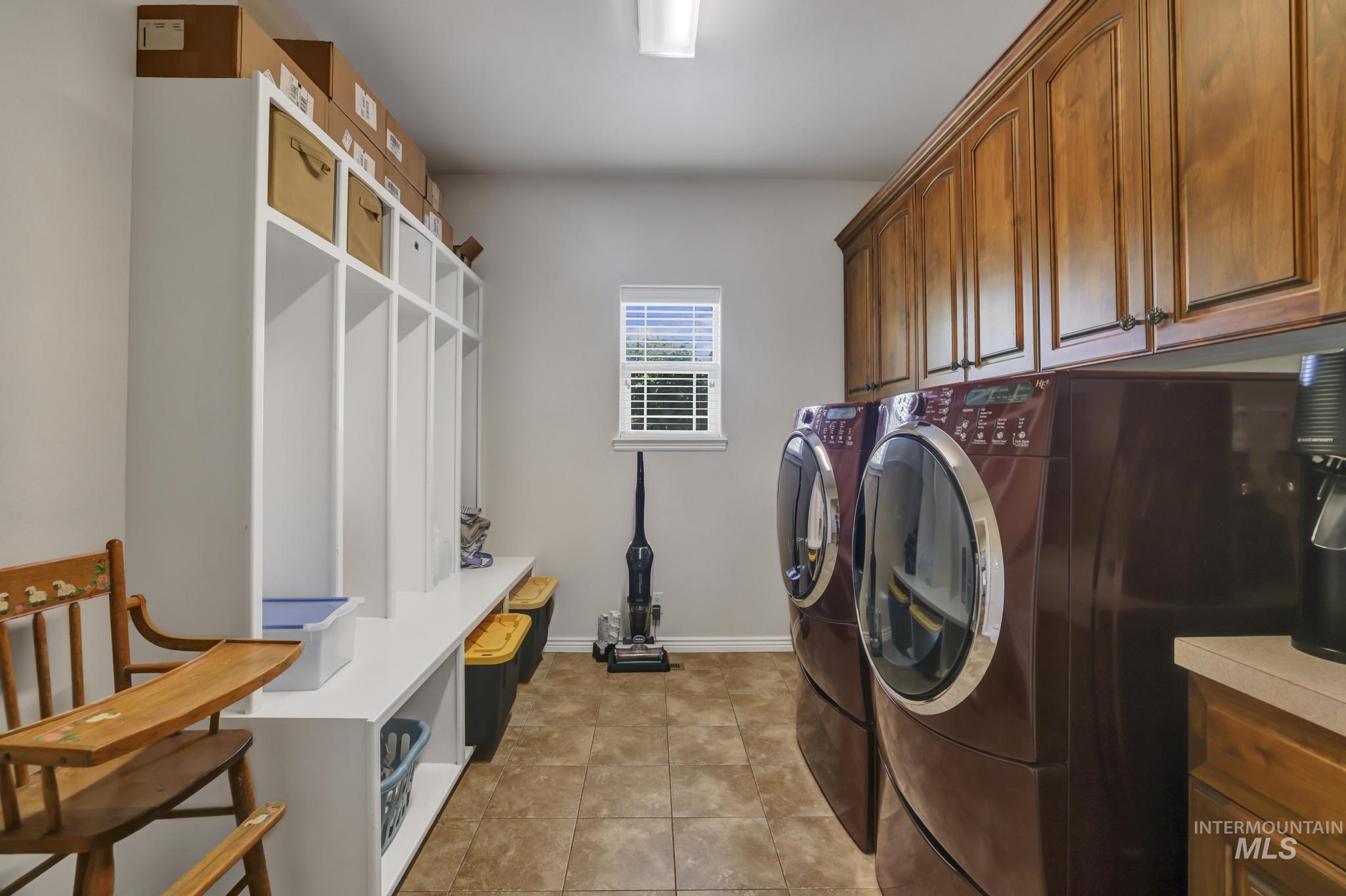 881 Morning Sun Dr Property Photo 20