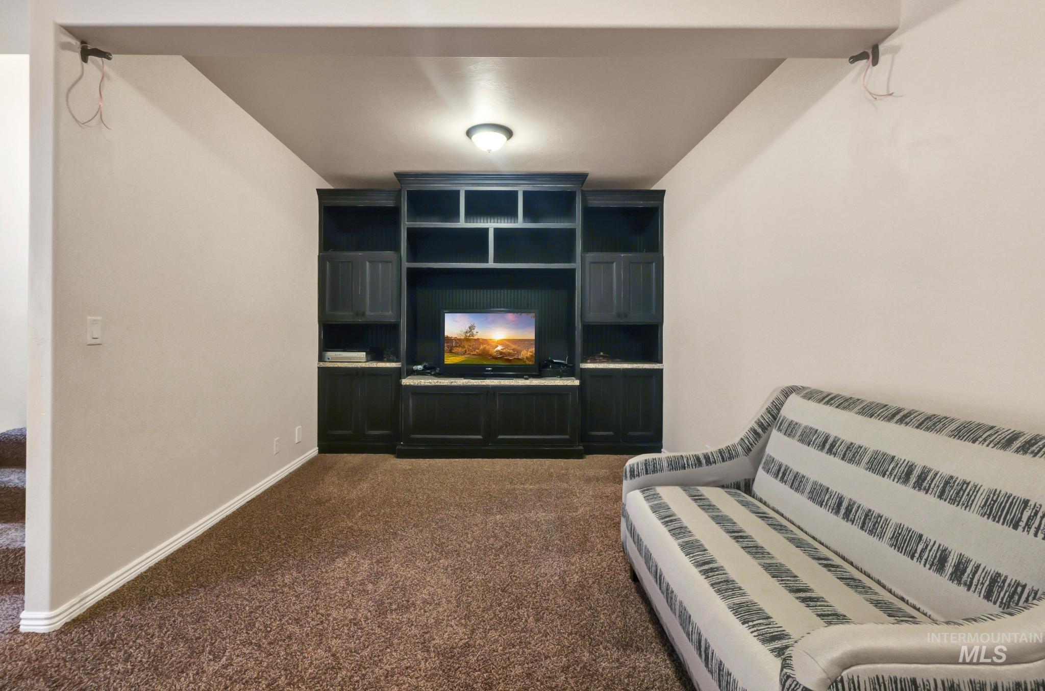 881 Morning Sun Dr Property Photo 24
